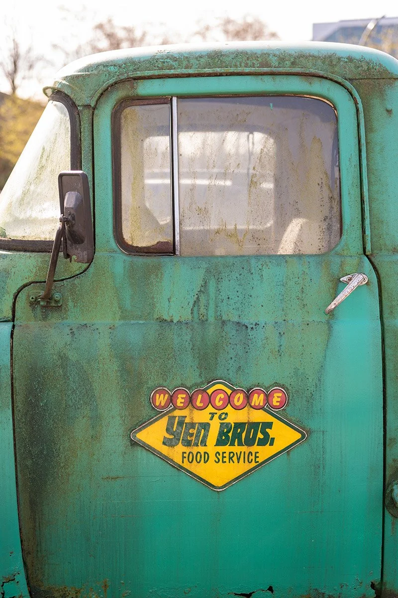 Yen Bros. Food Service truck