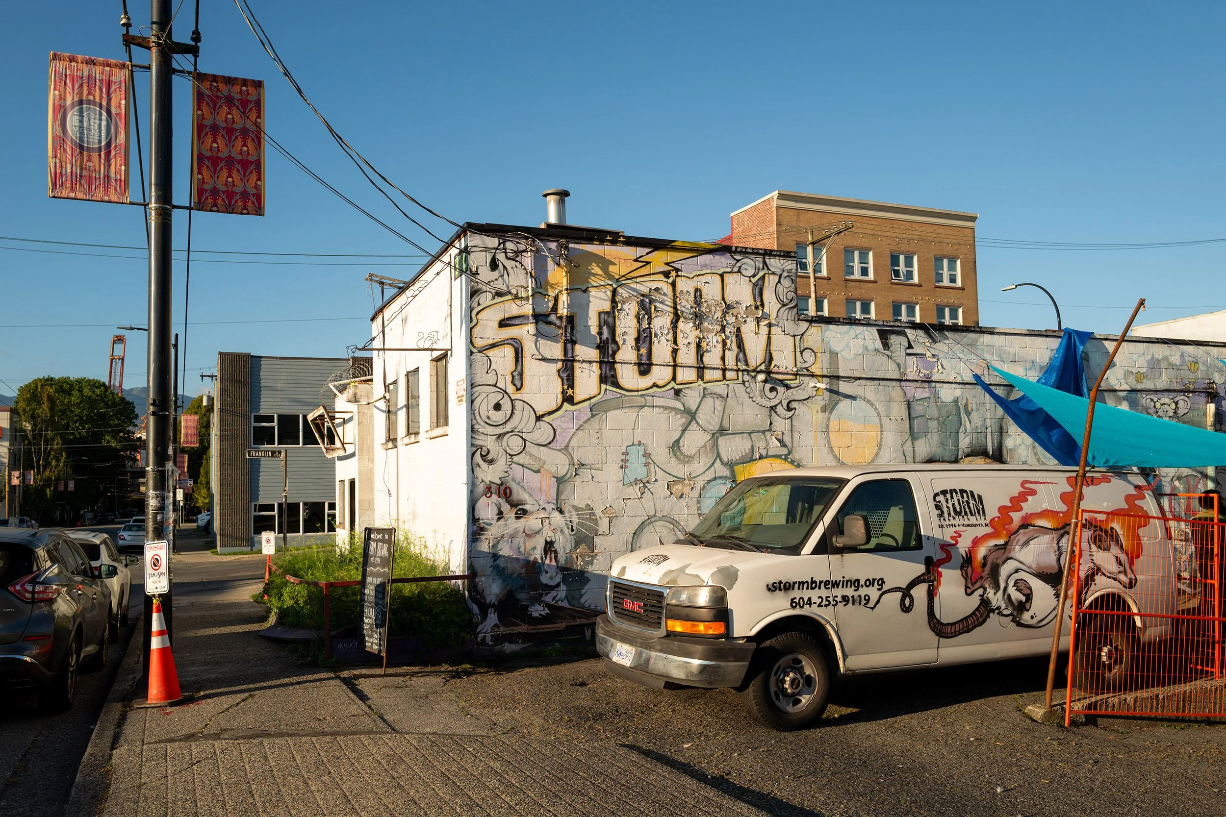 Storm Brewing in East Vancouver. Sample photo from a Leica Q Typ 116