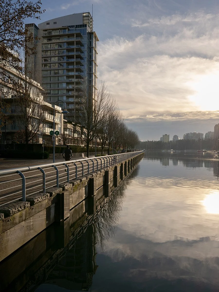 A runner at False Creek on late December morning. Sample image from a Fujifilm GFX 100RF.