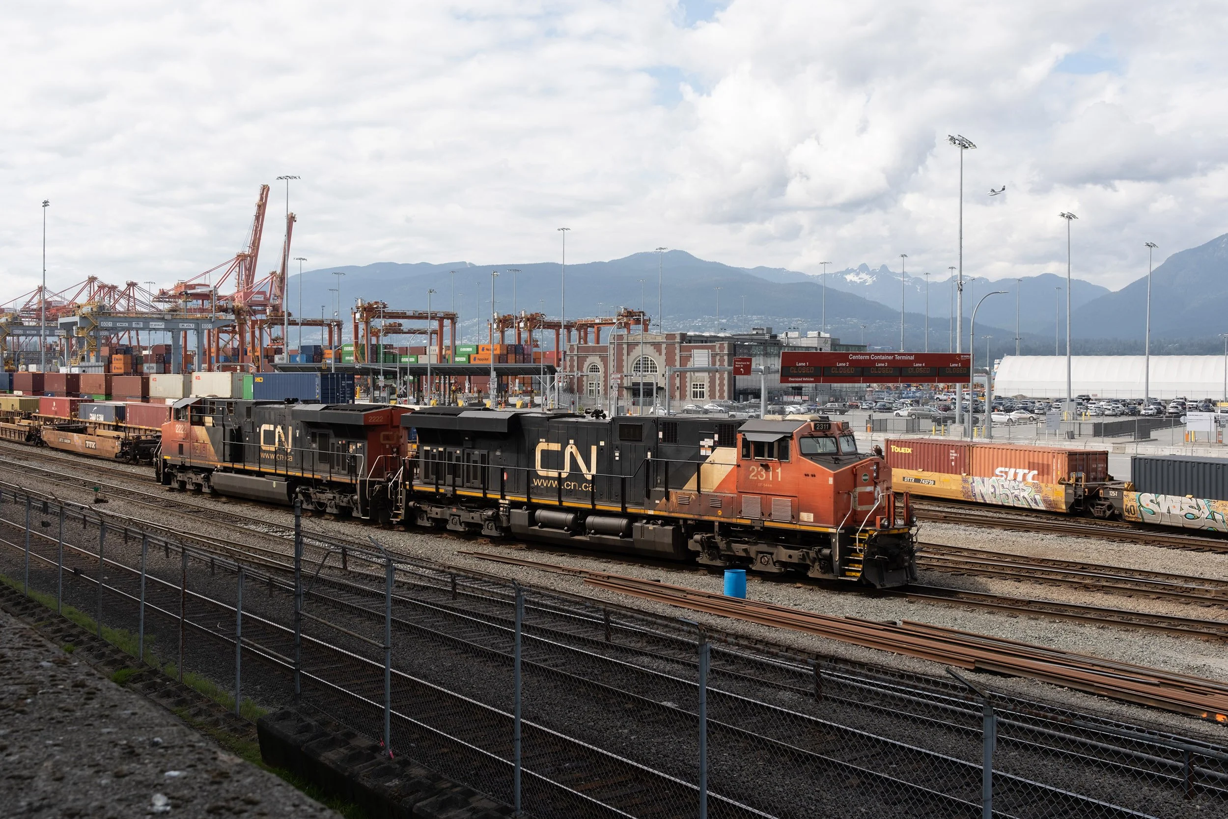 A CN Rail train at Vancouver Harbour. Sample image from a Fujifilm X-T50 and XF 16-50mm f/2.8 R LM WR.