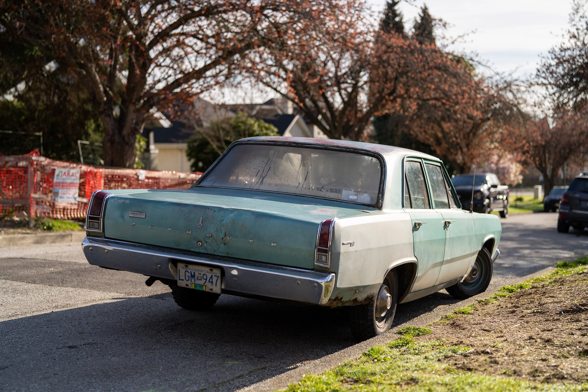 An old Plymouth parked in Vancouver. Sample image from a Sony A7R V and Sony FE 50mm f/1.4 GM.