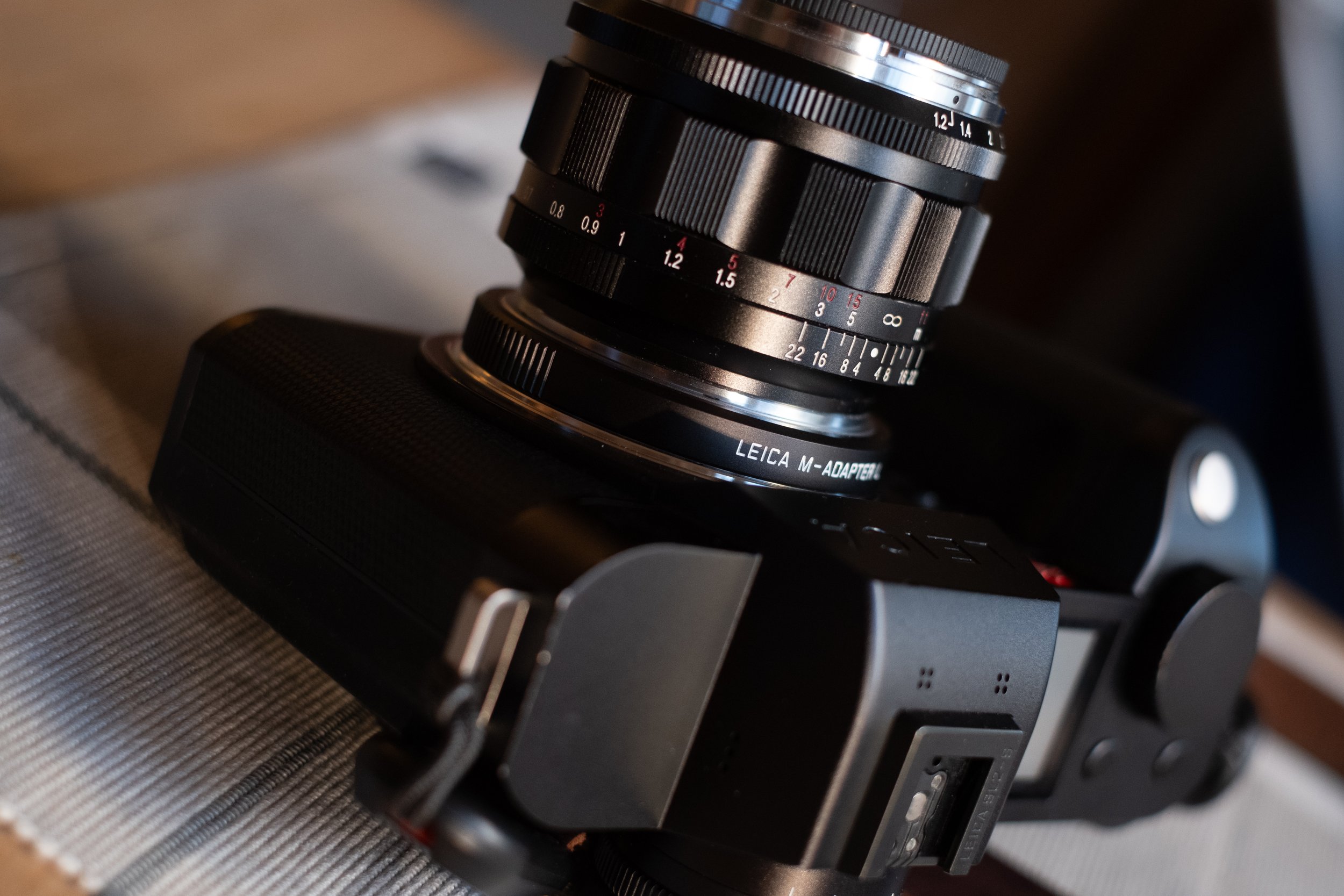 Leica SL2-S, Voigtlander Nokton 50mm f/1.2, Leica M-Adapter to L-Mount
