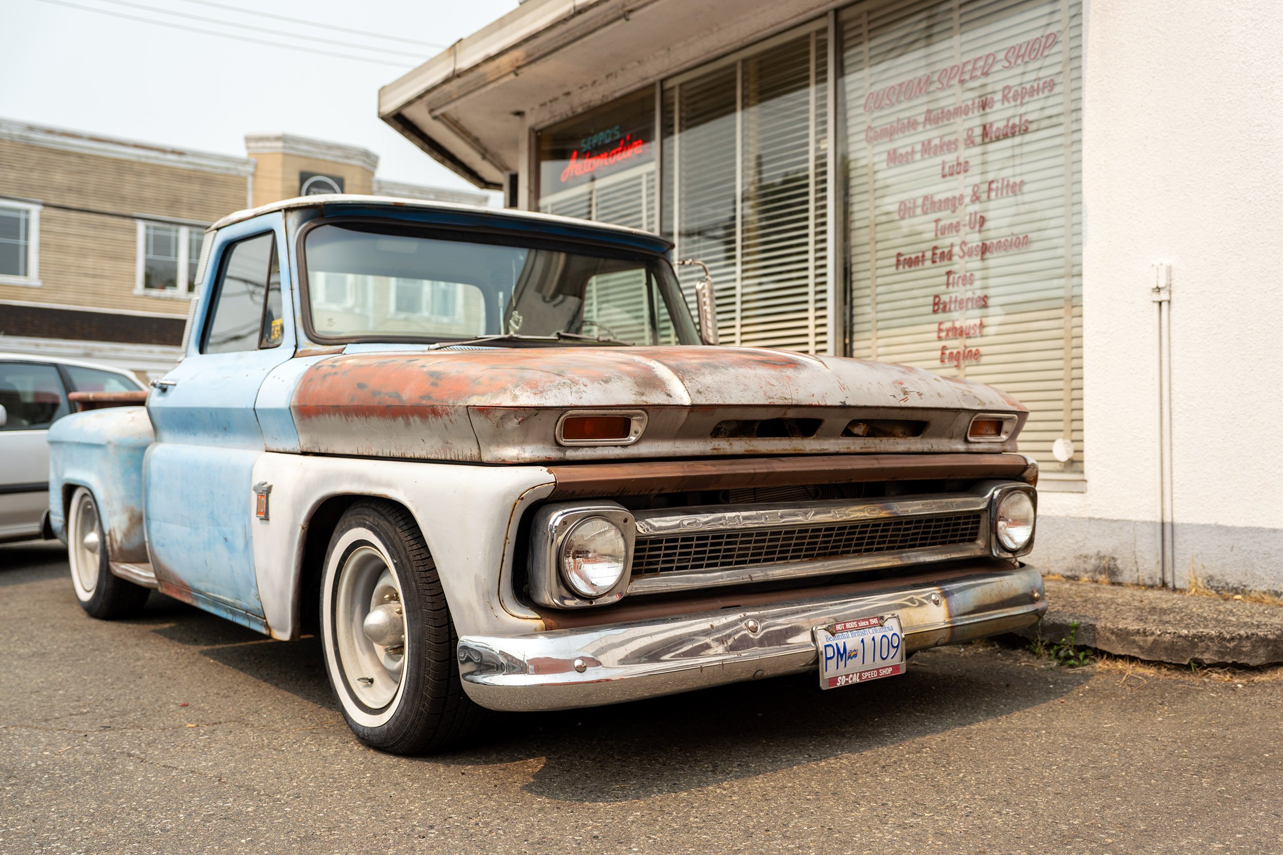 Old truck in Steveston. Sample image from a Sony A7R VI and Sony FE 24-70mm f/2.8 GM II