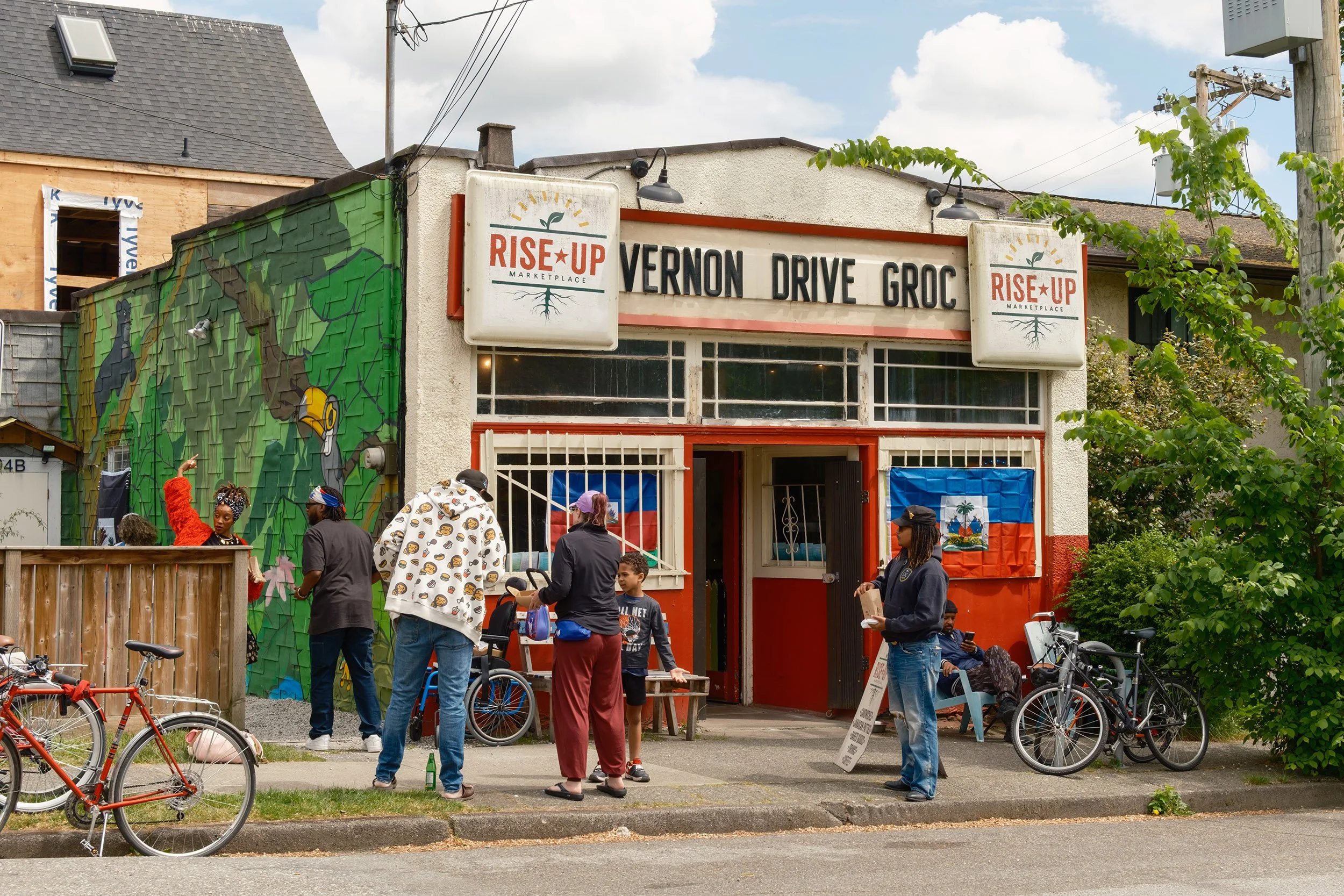 Vernon Drive Grocery Store in Vancouver. Sample image from a Fujifilm XF 16-50mm f/2.8-4.8 R LM WR and Fujifilm X-T50.