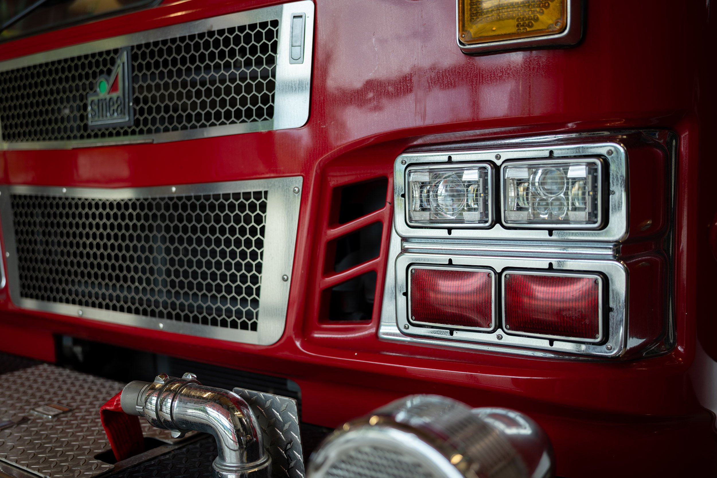 Fire engine in Squamish. Sample image from a Sigma 35mm f/1.4 DG II Art and Leica SL2-S.