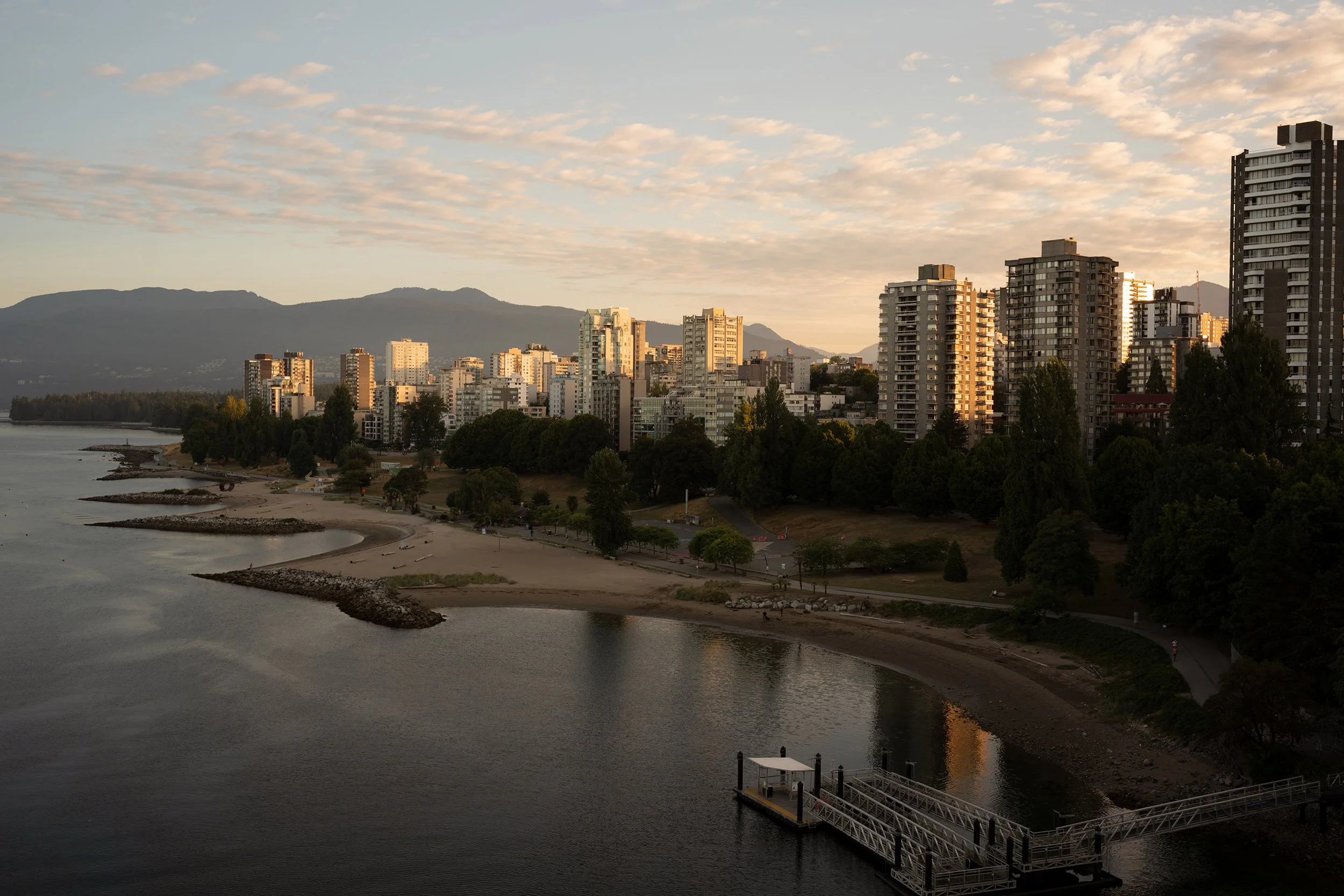 August morning, Vancouver West End. Sigma 35mm f/1.4 DG II Art (Sony E-Mount) on a Sony A7V.