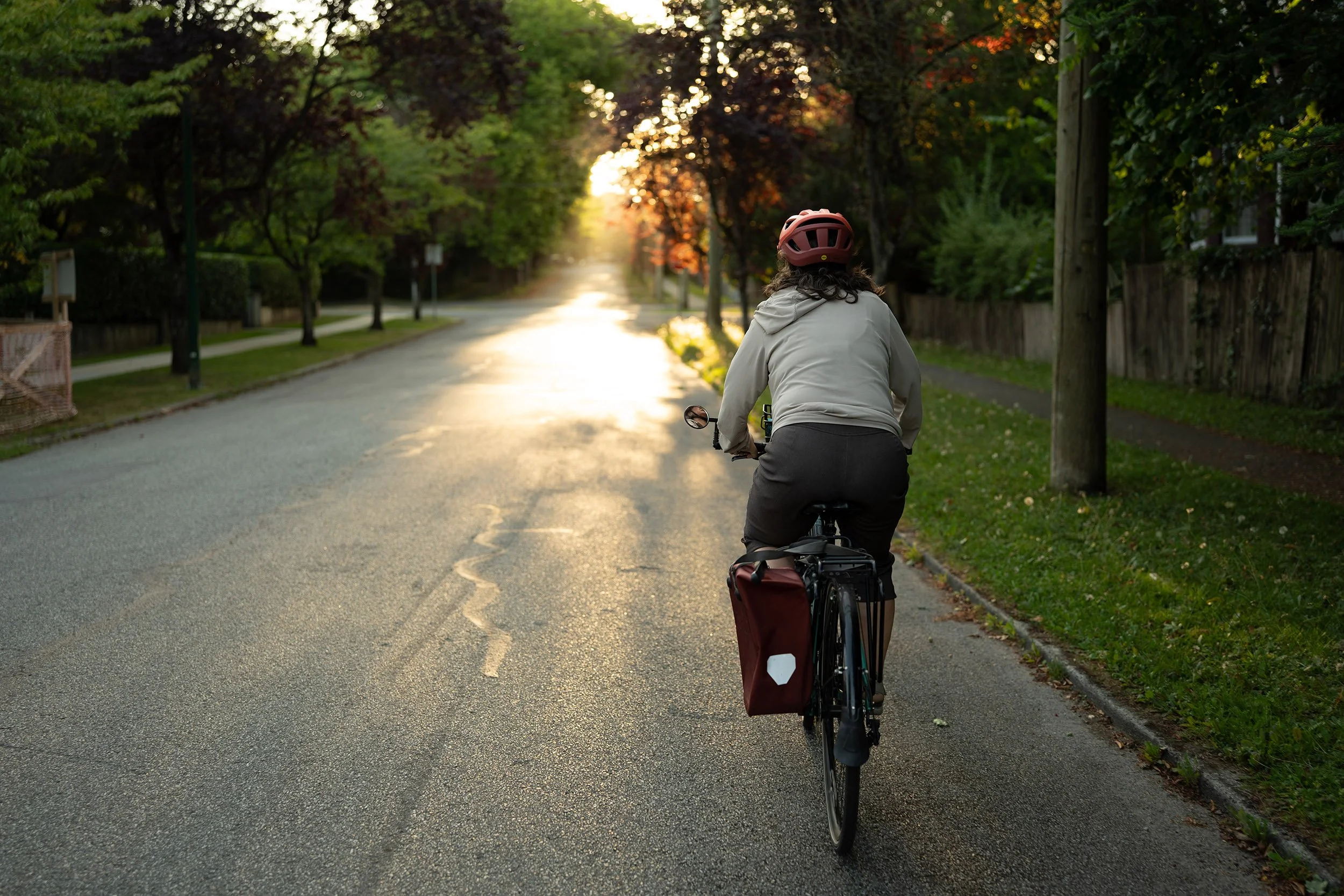August morning bike ride in Shaughnessy, Vancouver. Sample image from a Sigma 35mm f/1.4 DG II Art and Sony A7V.