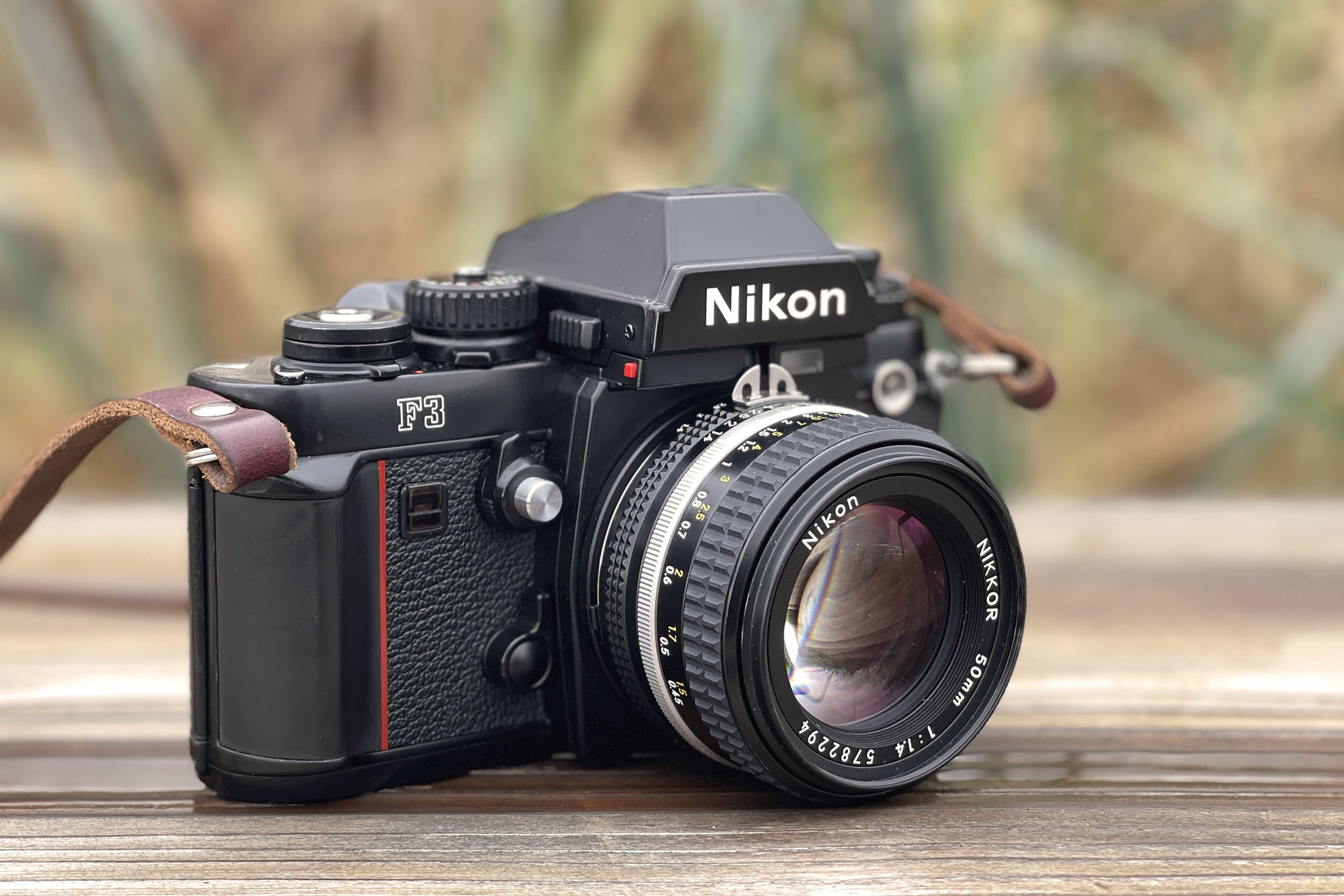 完動品】Nikon FE & NIKKOR Ai-s 50mm F1.4-