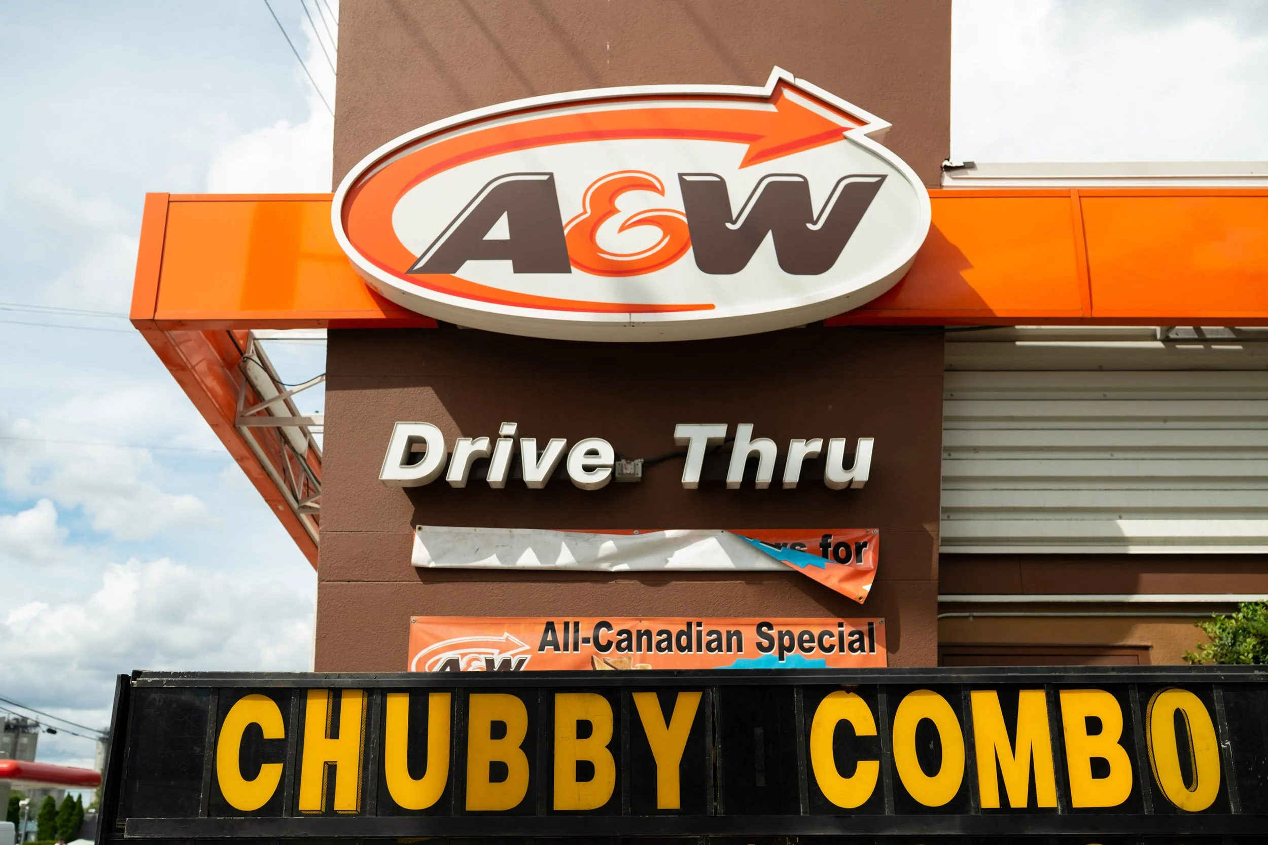 A&W in North Vancouver. Sample image from a Fujifilm XF 23mm f/1.4 R LM WR and Fujifilm X-Pro1.