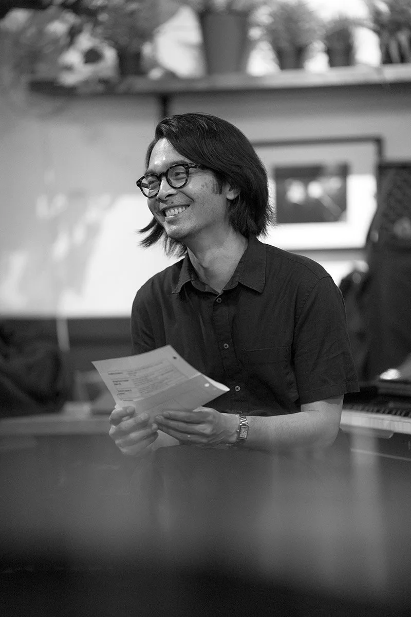 Pianist with Jacz Trio. Sample image from a Sony FE 50-150mm f/2 GM and Sony A7 V.
