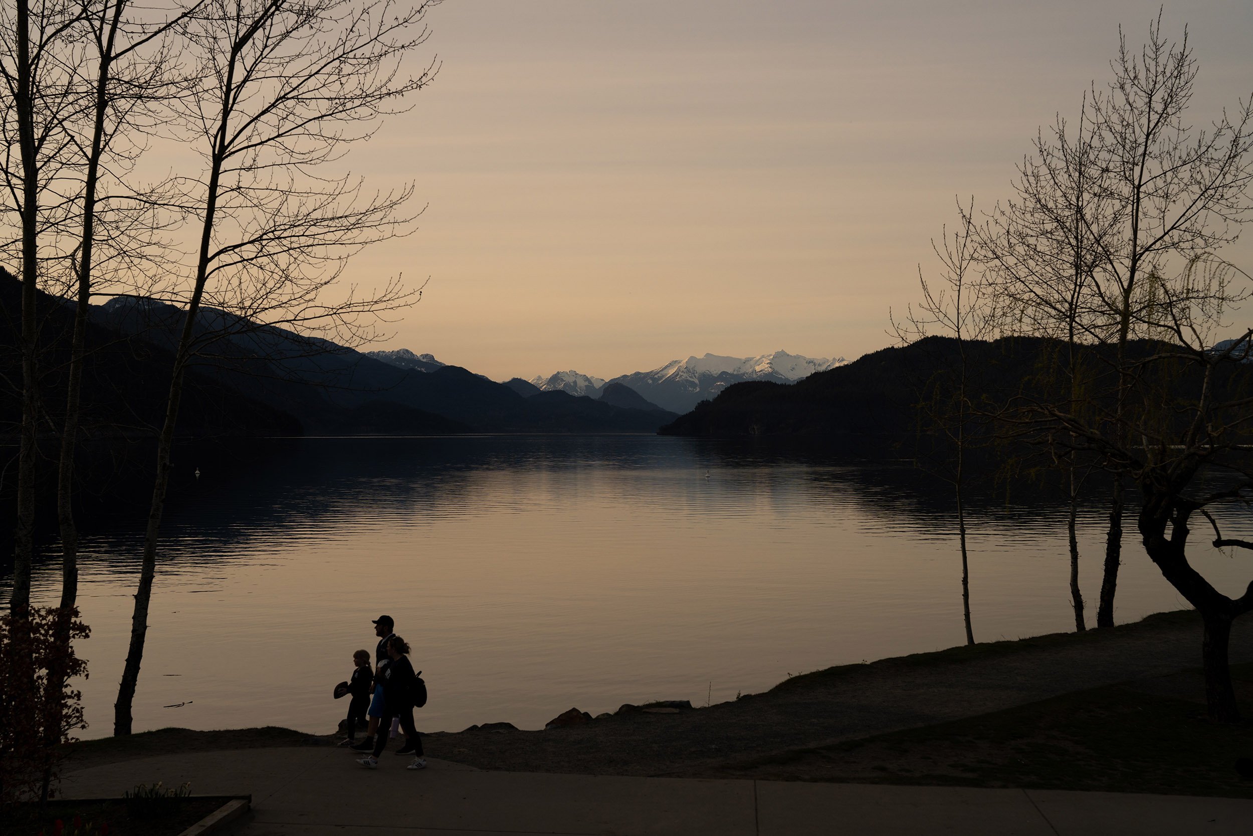 Harrison Lake at Harrison Hot Springs, BC, Canada. Sample image from a Sony A7R V and Sony FE 50mm f/1.4 GM.