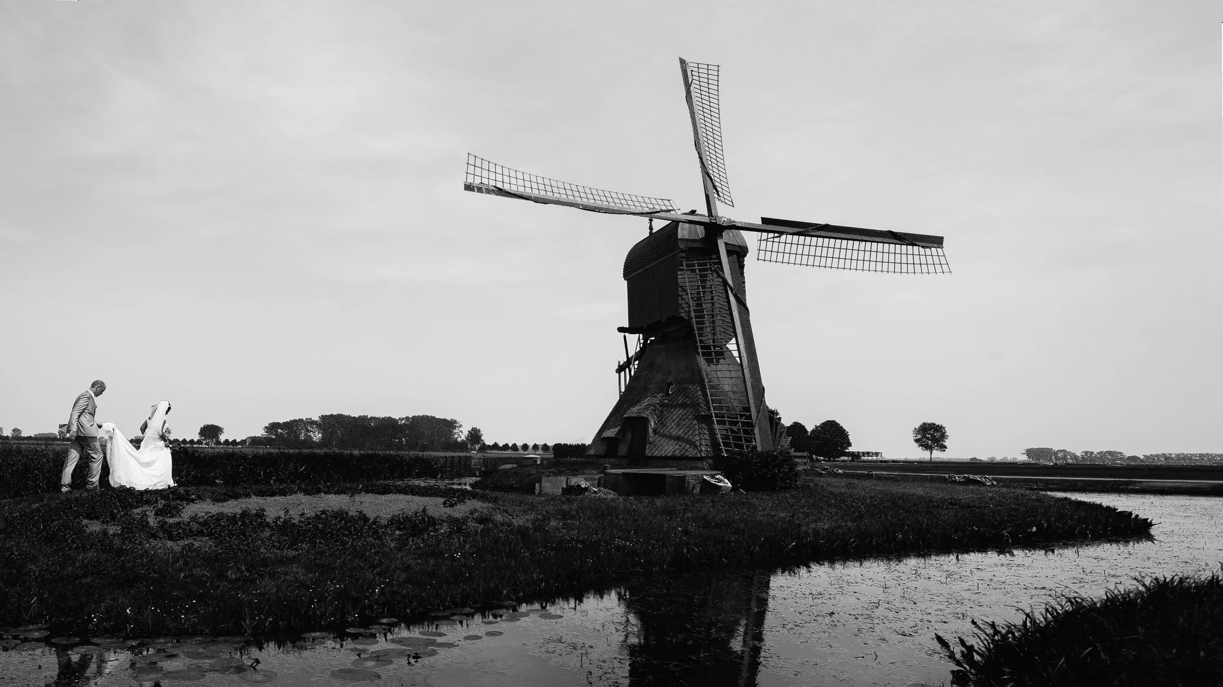 Trouwen Laten we samen deze herinnering vastleggen. Contact