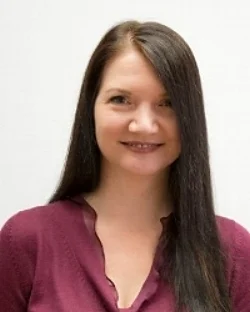 Victoria- cropped1.jpg