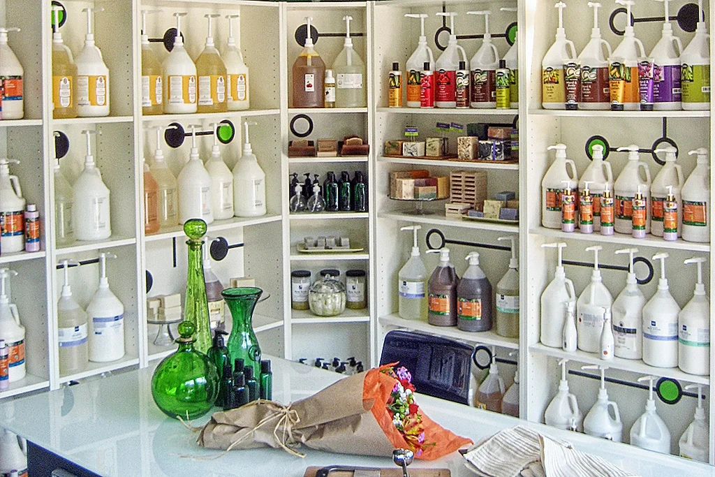 welcome-to-green11-soap-refill-shop.jpg