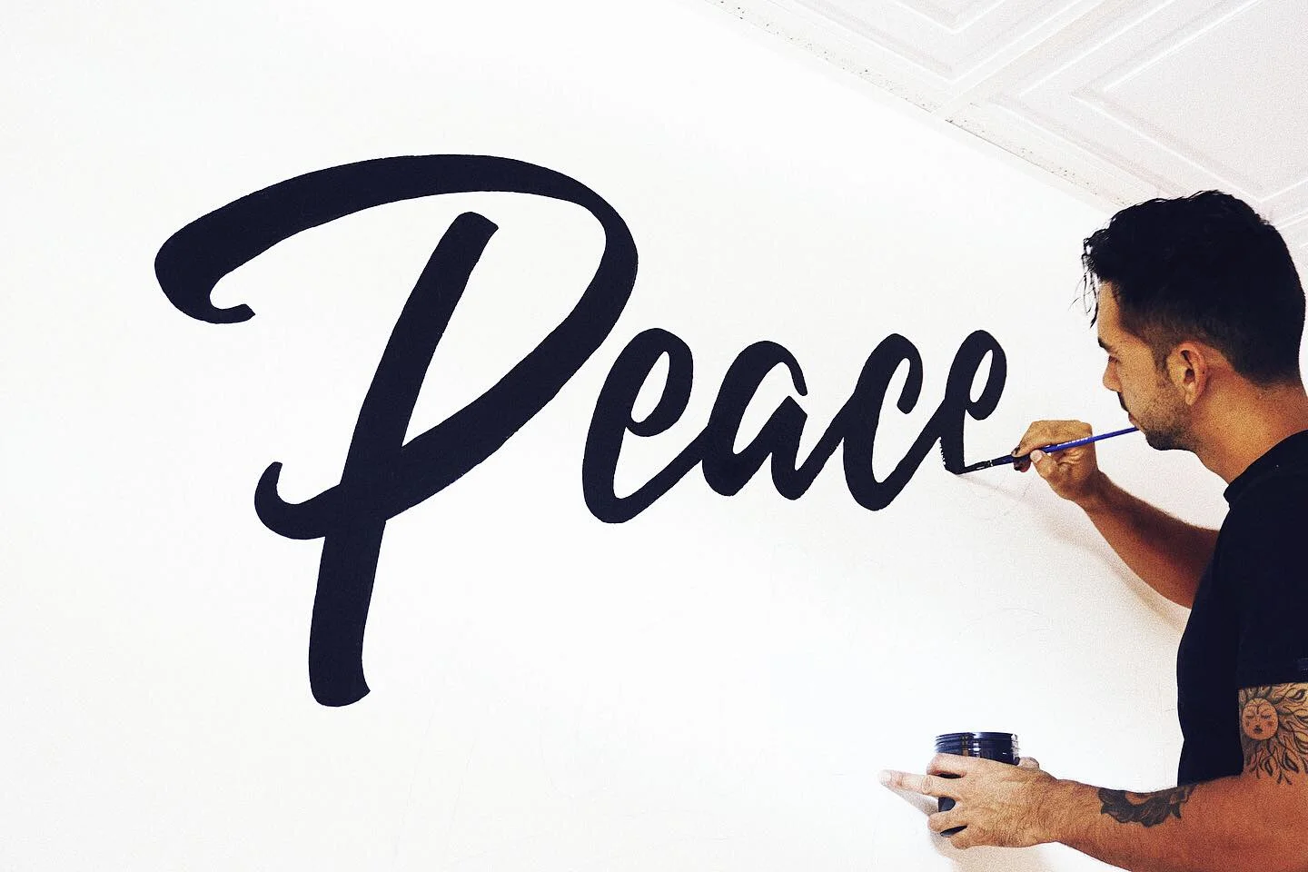 Solace-Leo-Gomez-Studio-Lettering-Mural-03.jpg