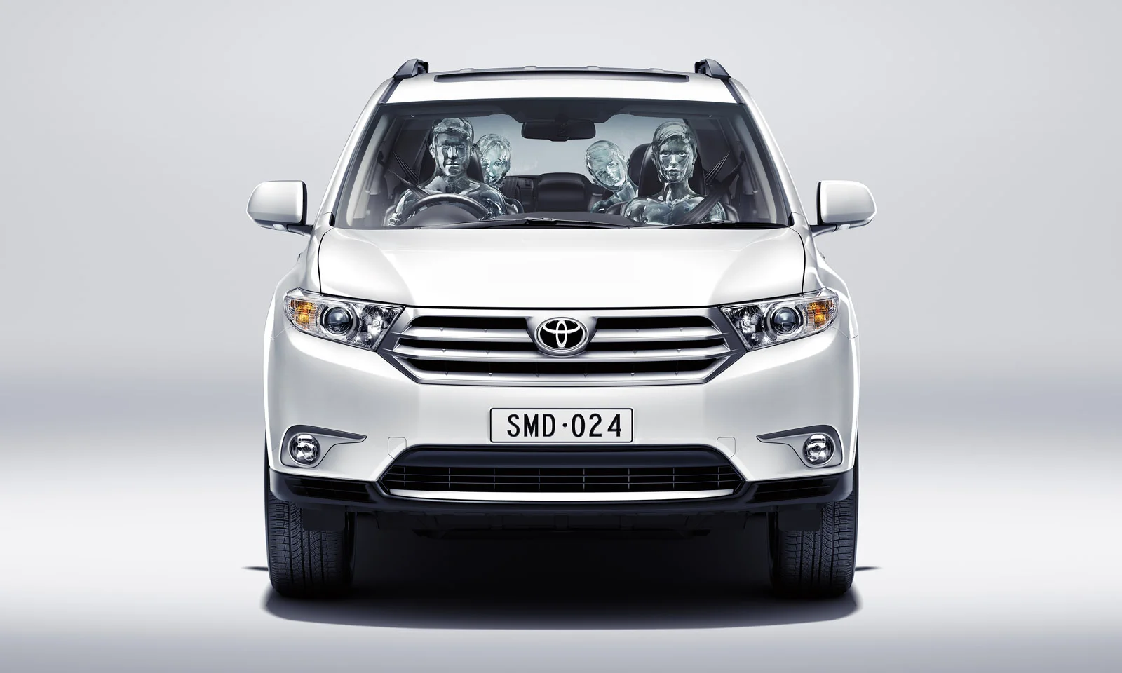 Glass-Family_Toyota.jpg