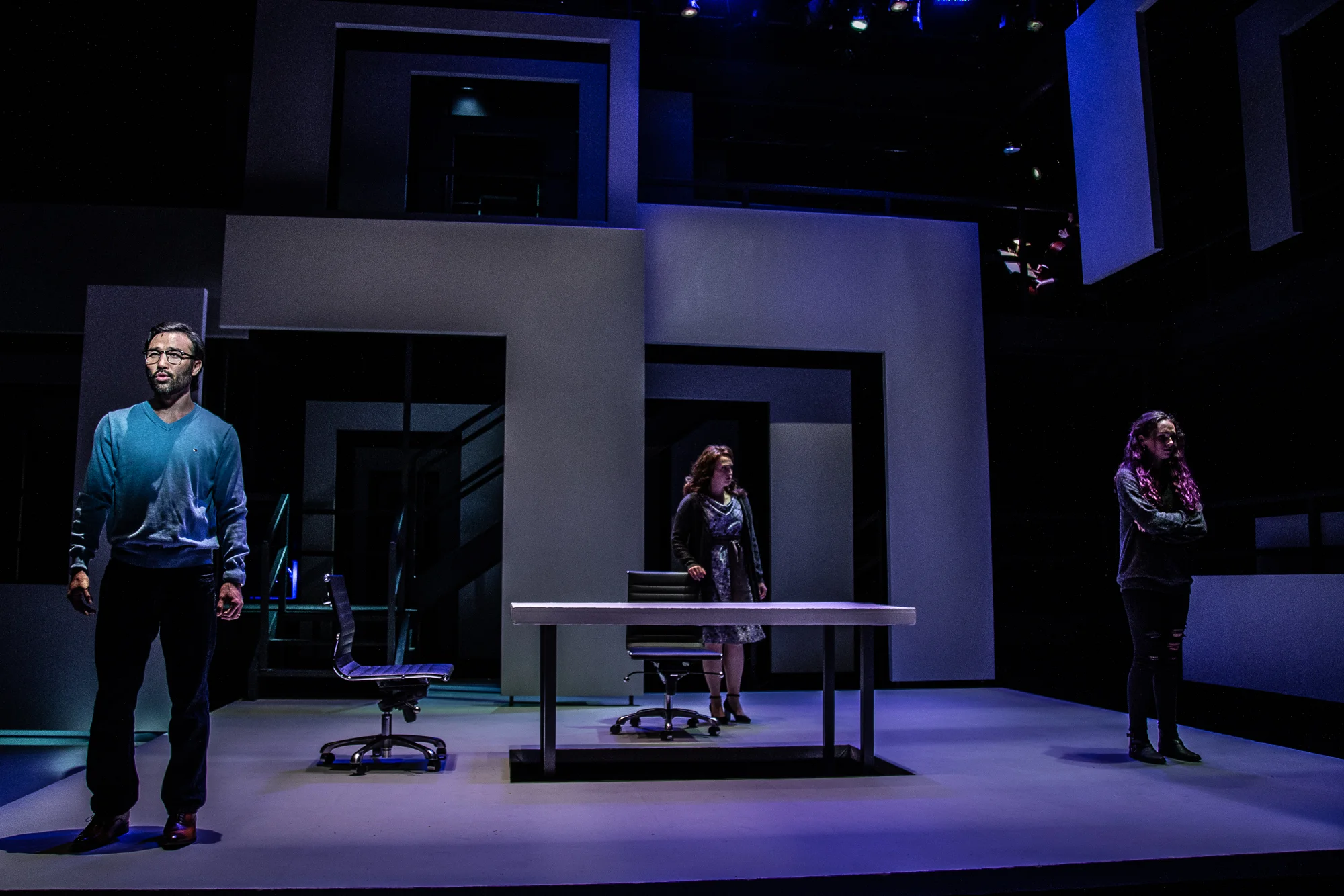 Next_To_Normal_Dan_R_Winters-49.jpg