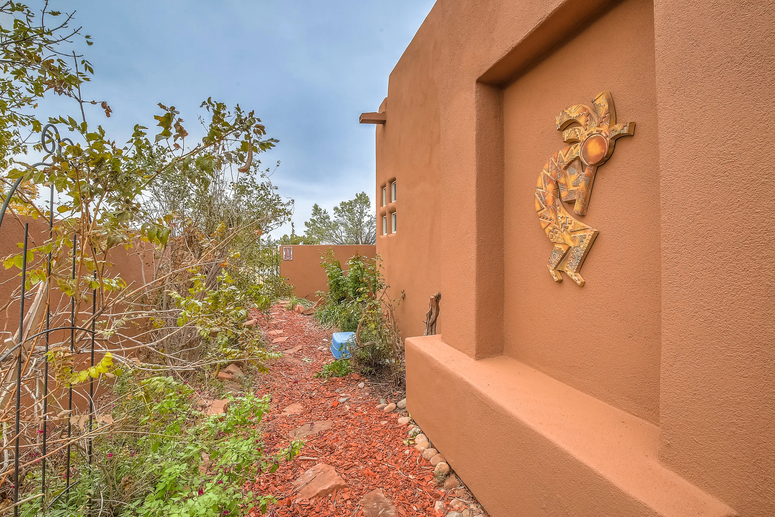 House of the Day - 5 Sobradora, Santa Fe, NM 87508