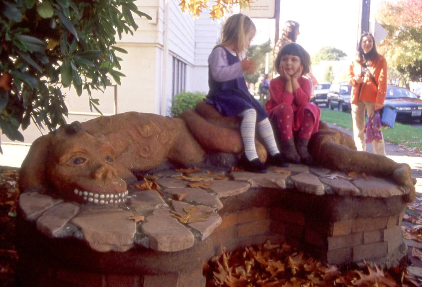 SEUpliftDragonBench1.jpg