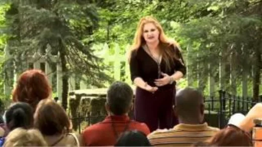 Celebrity Medium Michelle Whitedove giving messages at The Stump
