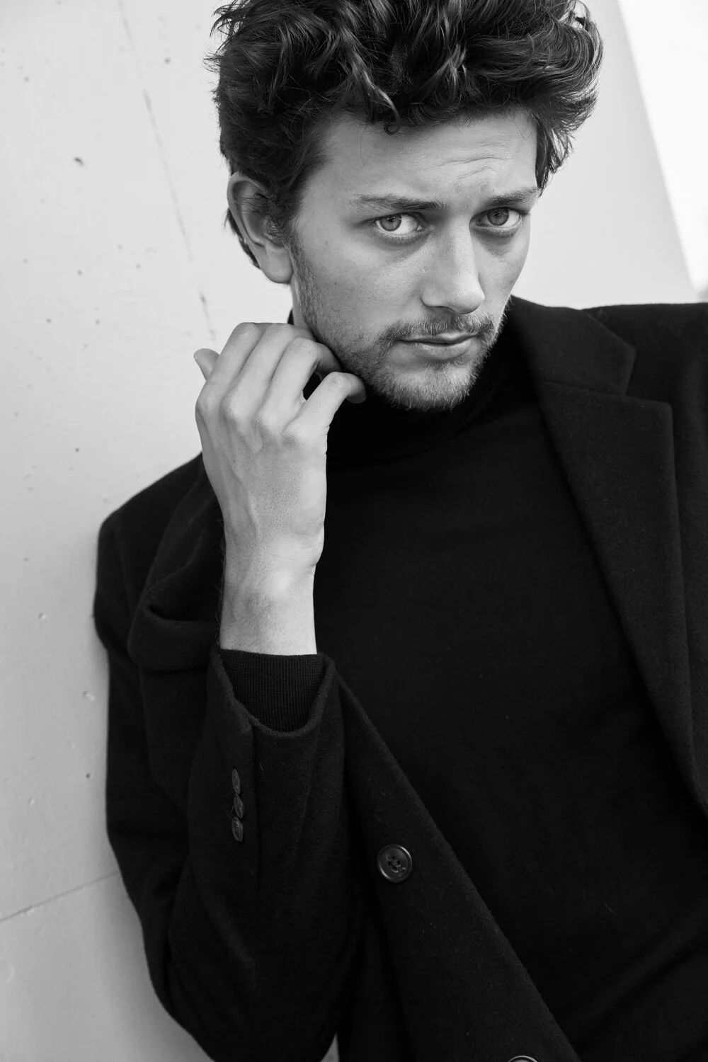 Lachlan_2099BW.jpg