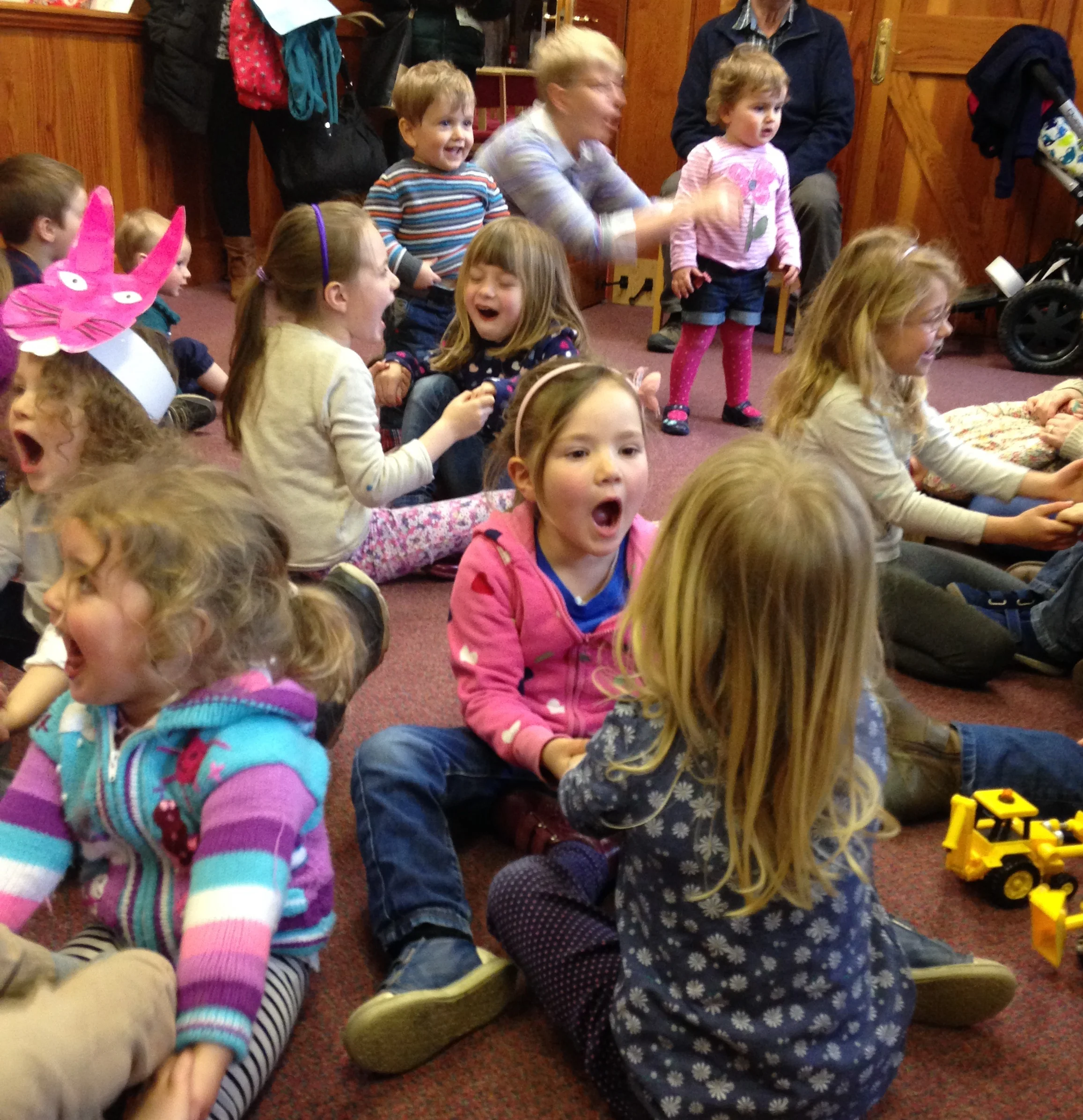 CATS - Carers and Toddlers Praise Service