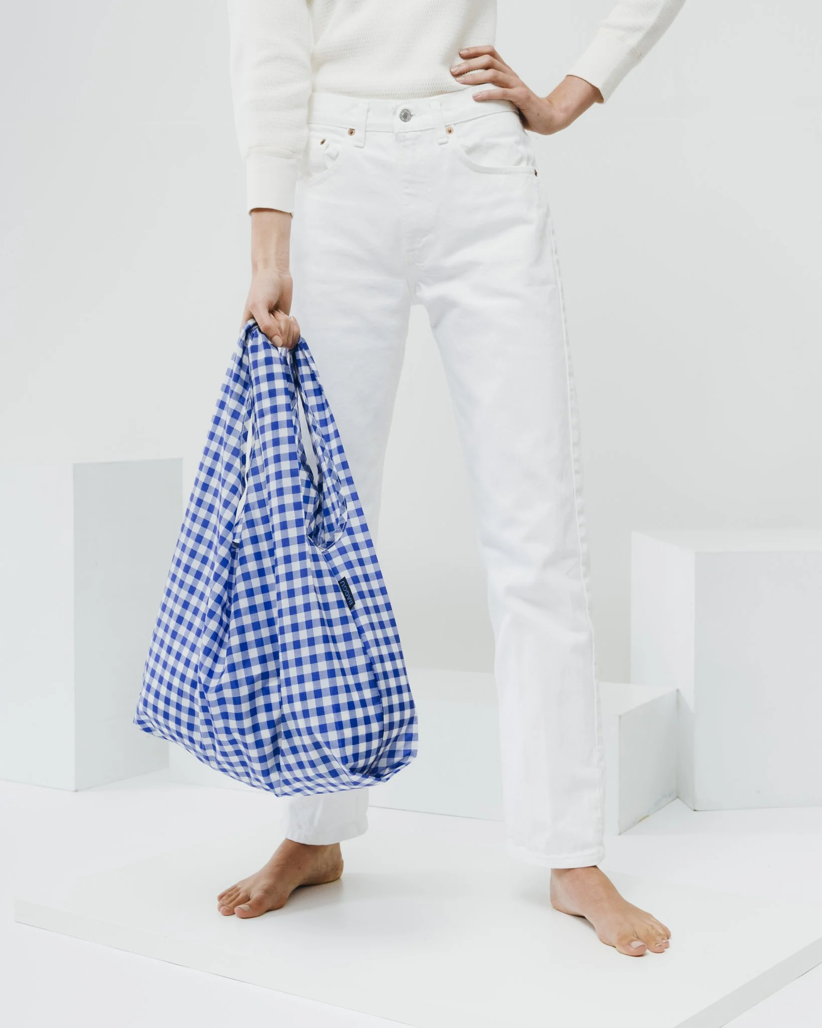 SBAG_BLUE_GING_02_2048x2048.jpg