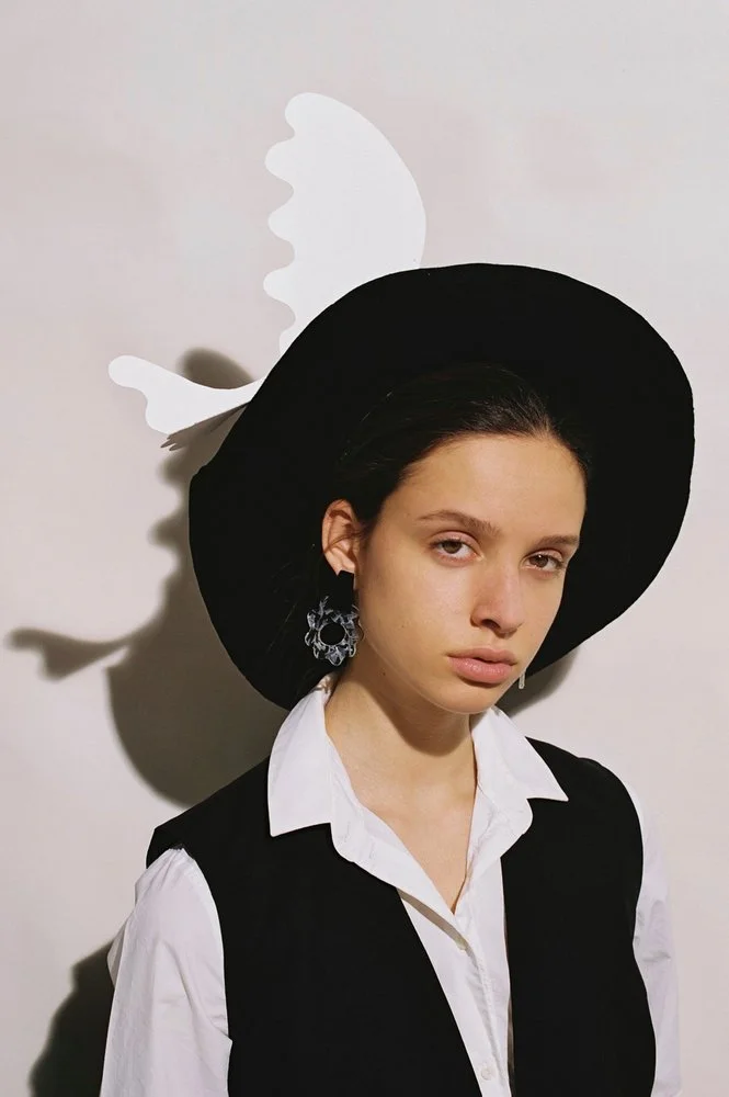 violeta+black.jpg