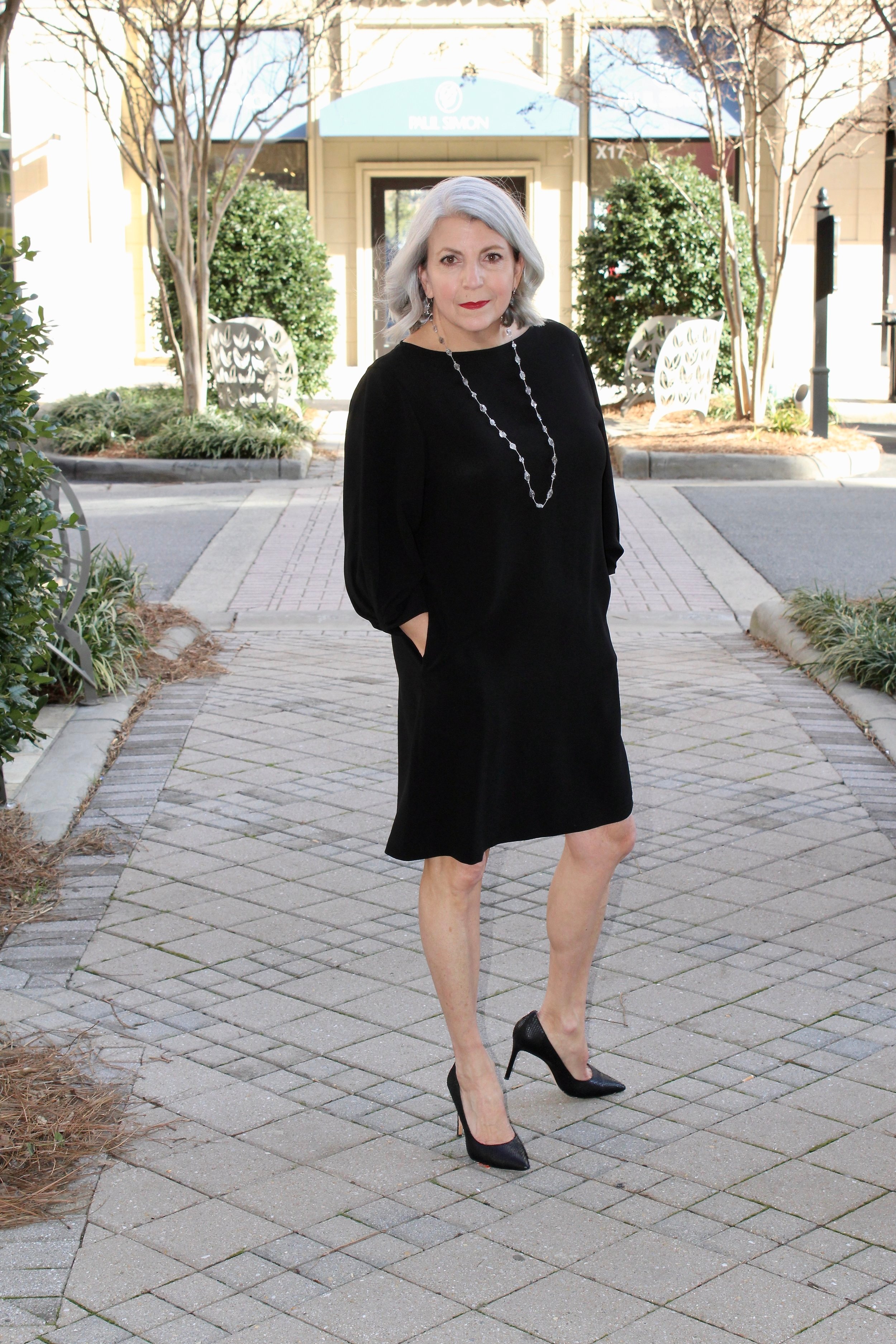LBD For a Holiday Party | Style, Fashion, Dress party night