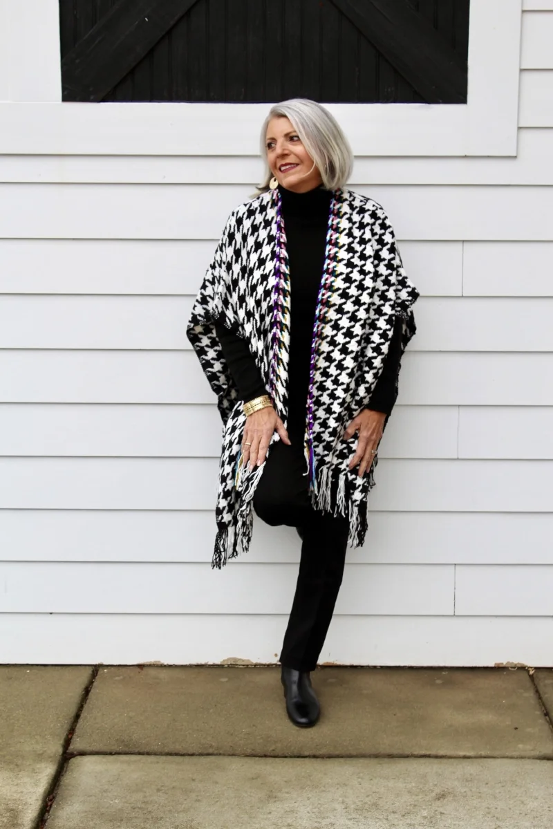 2 Ageless Houndstooth Outfits