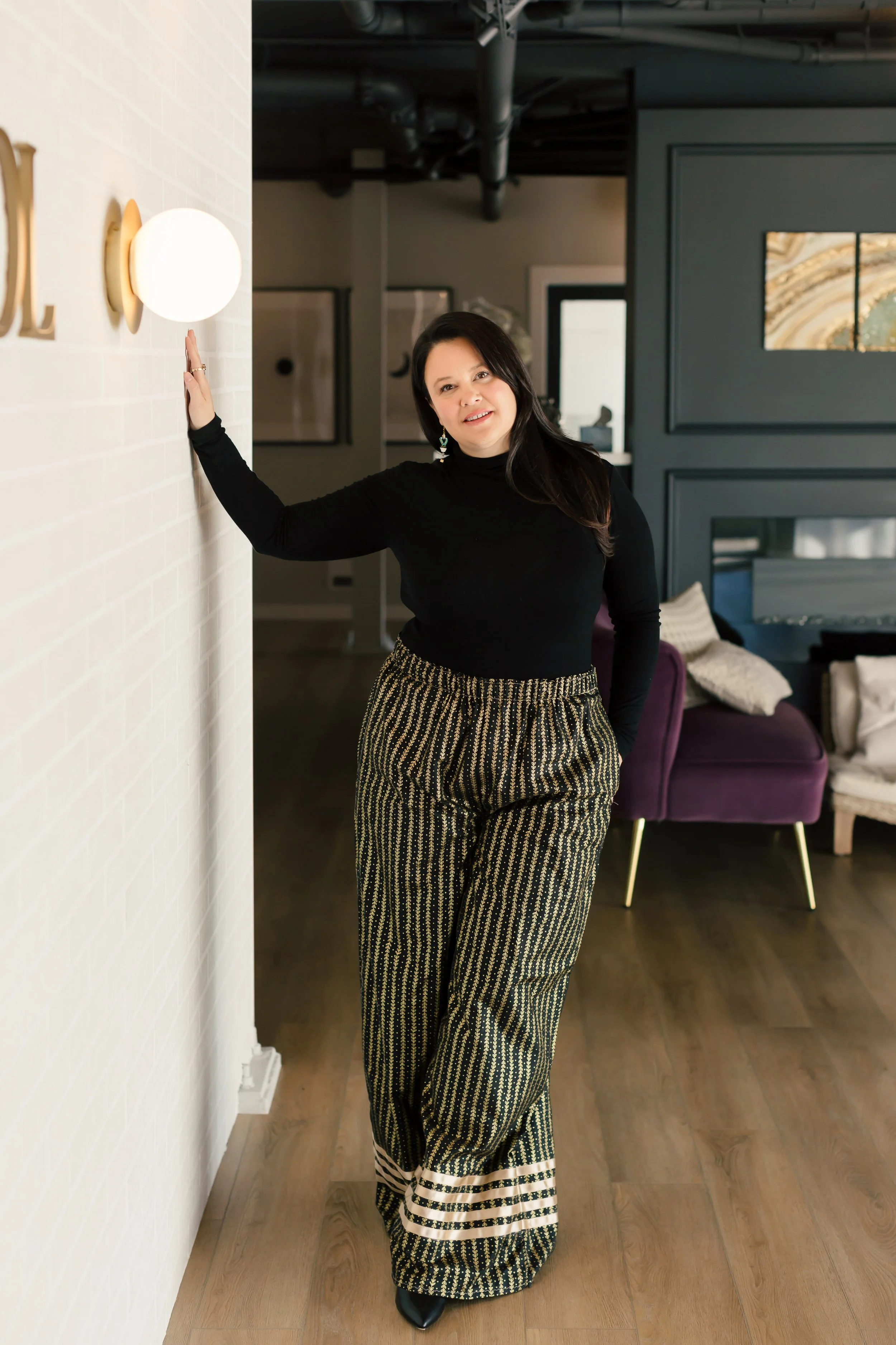 Brand-Photographer-Spirit-School-BC-AshleyDrodyPhotography-SquamishMedium.jpg