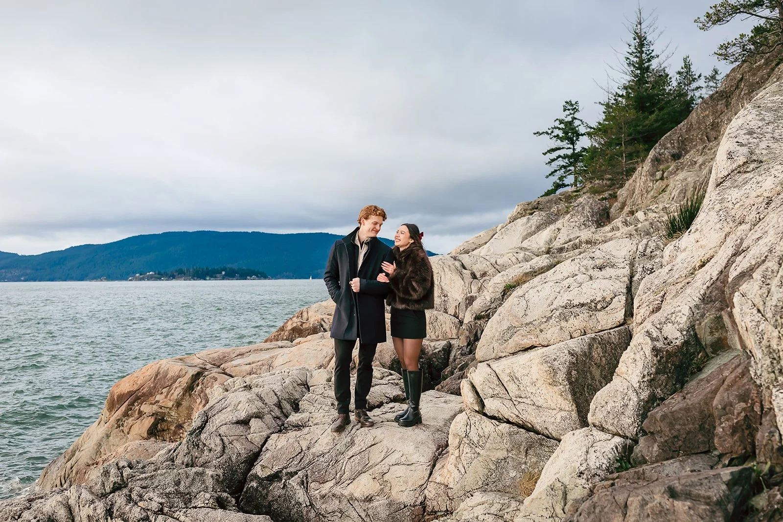 Proposal-Photos-Lighthouse-Park-West-Vancouver-Photographer-AshleyDrodyPhotography.jpg