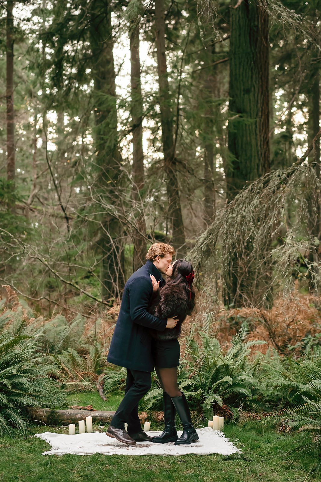 Proposal-Photos-Surprise-Engagement-Session-AshleyDrodyPhotography-West-Vancouver-Lighthouse-Park.jpg