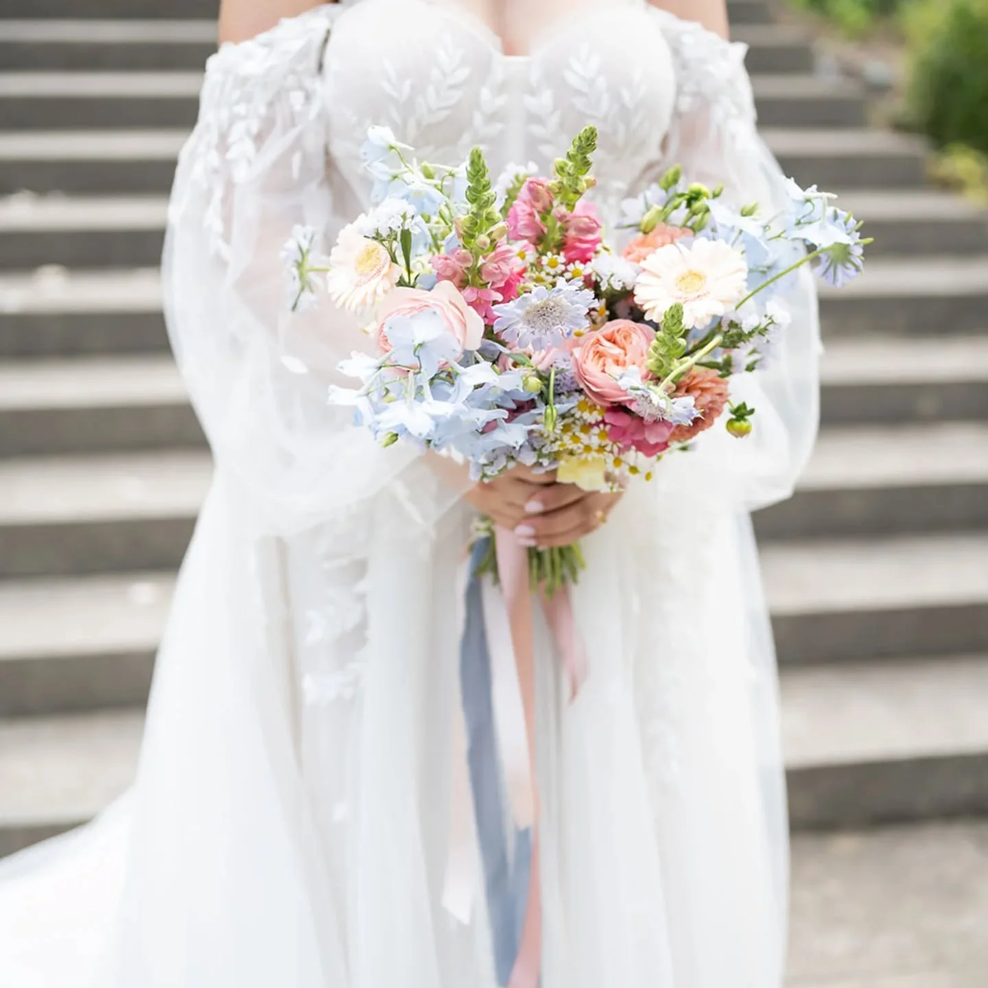 Sommerhochzeit 

Foto @maxwellart_creative 
Konzeptplanung @patis.blumenwelt &amp; @blumenlaube 
Location @gasthausschupfen