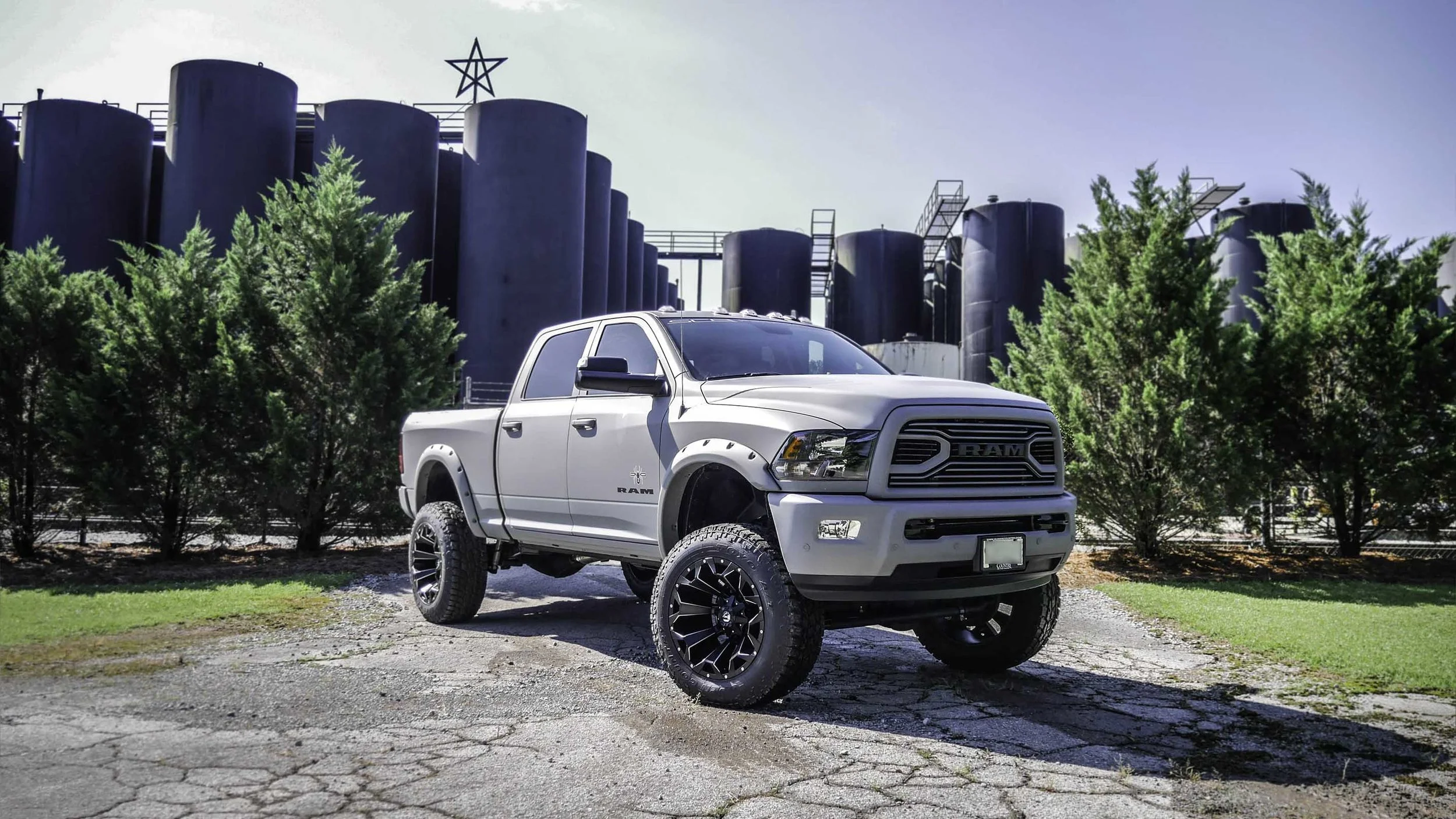 RAM HD AFBW Gray Small.jpg
