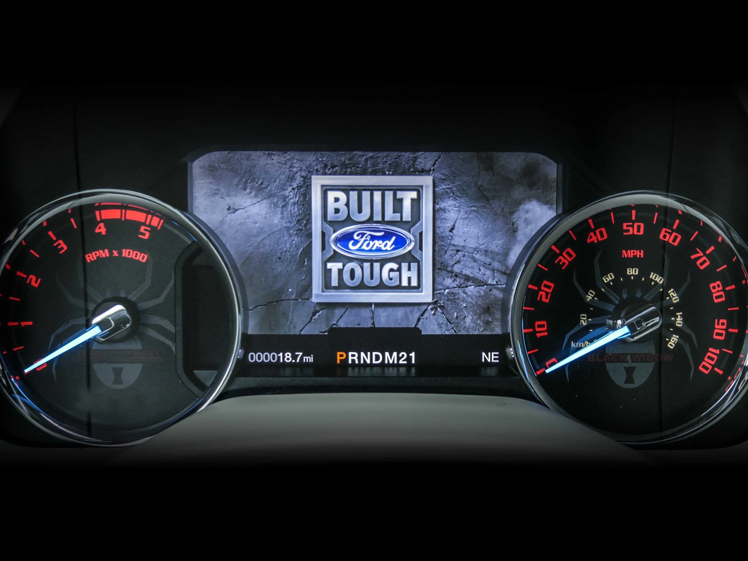 Ford F250 Black Widow Gauges copy.jpg