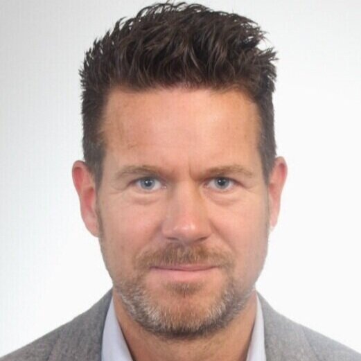 Jasper Fortuin - manager di sourcing e coach di trasformazione KPN