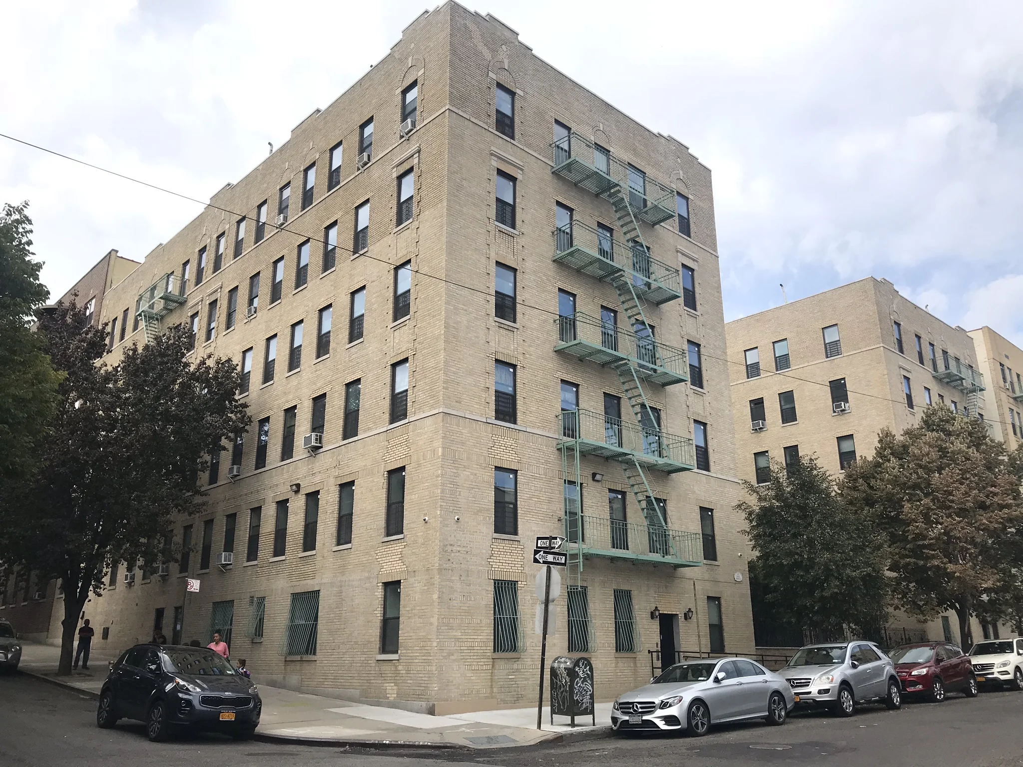 1641 Andrews Avenue South, Bronx, NY