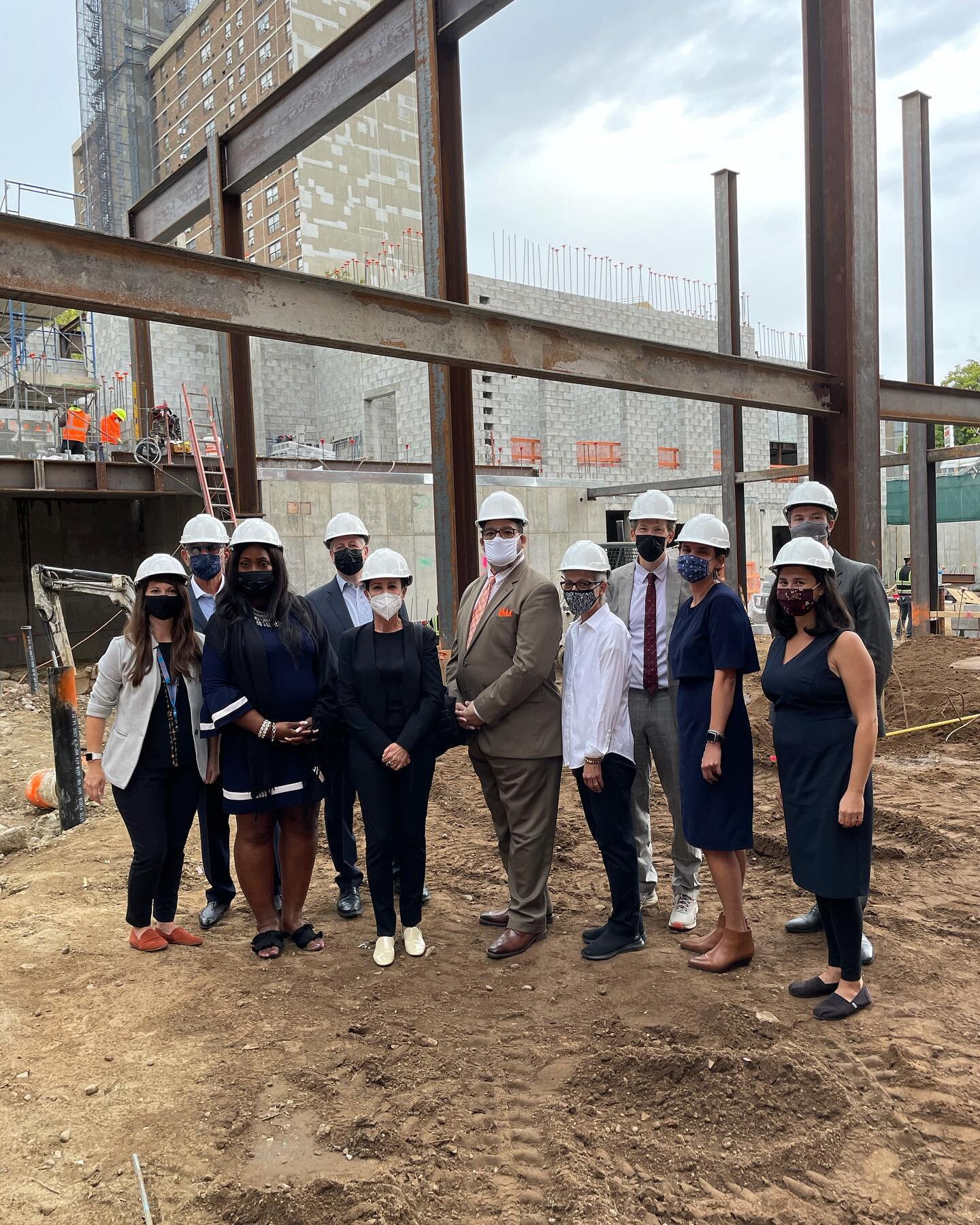 Thank you to all who endured the pouring rain, blaring fire trucks and airplanes overhead to join @sus_org and Bronx Pro in celebrating the construction of Melrose North! When complete, Melrose North will bring 171 units of affordable and supported h