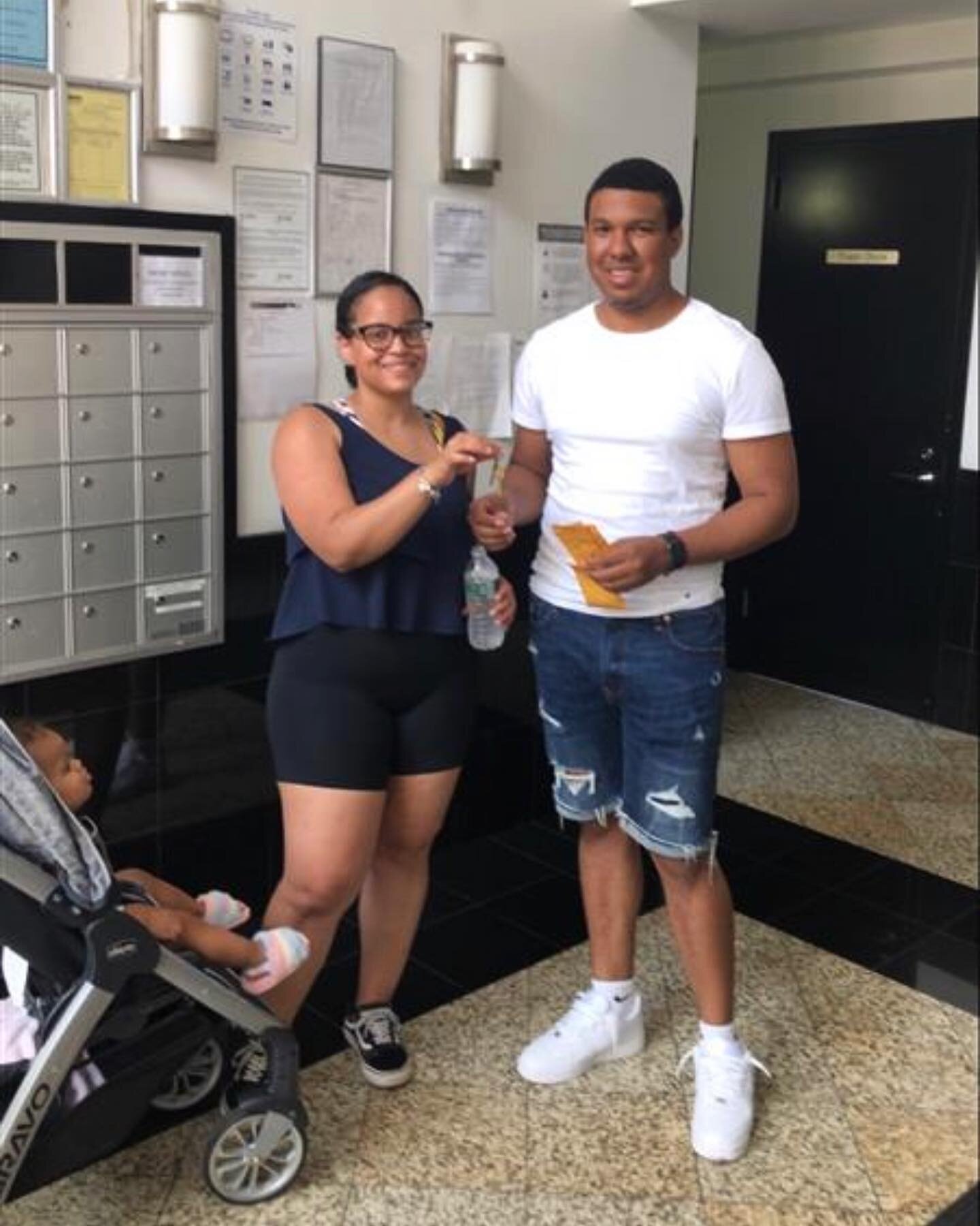 New move in alert! This happy couple picked up their keys today and we are just as excited as they are! 

#bronxprogroup #affordablehousing 
#development #homesweethome #morrisheights #bronx #bx #newyork #nyc