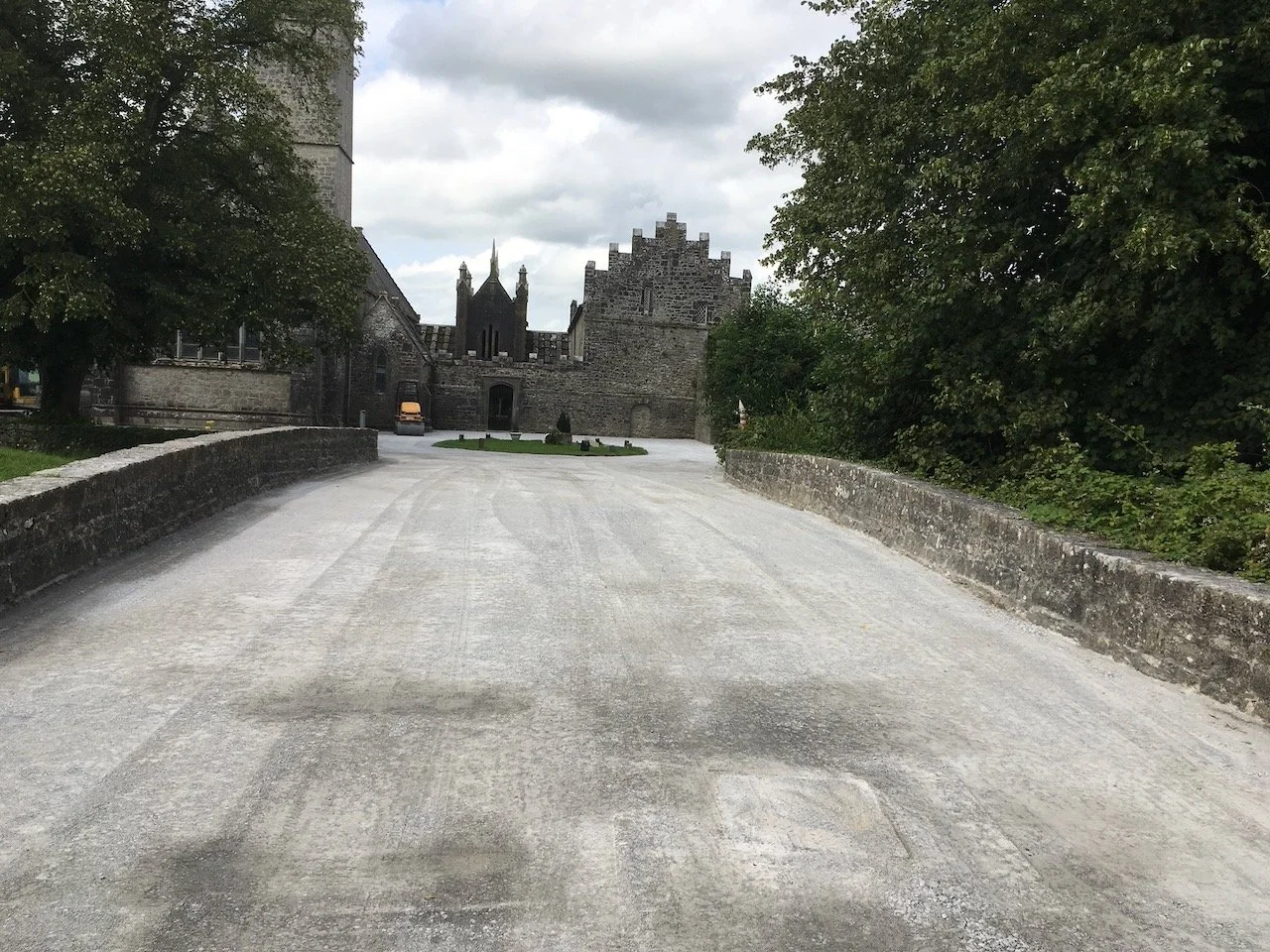 AdareDriveway.jpeg