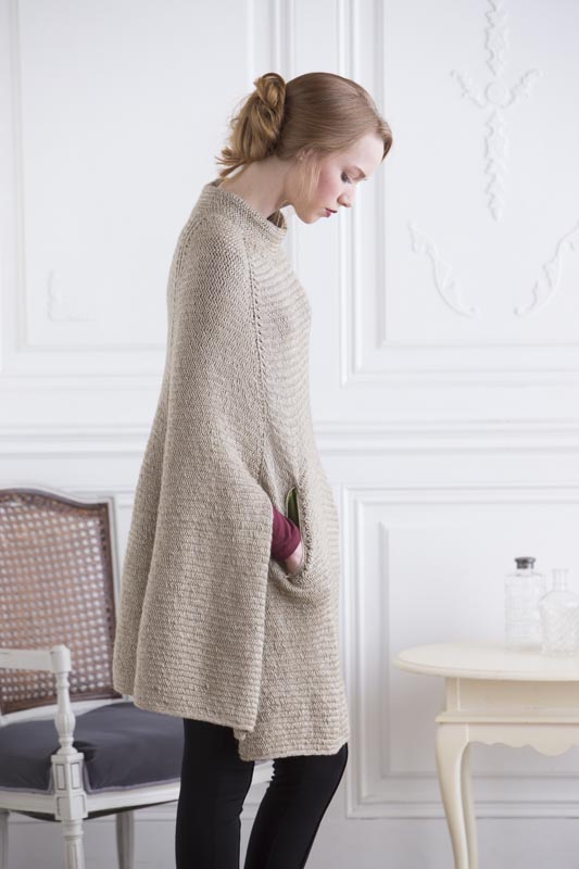 Shinshiro Herringbone Cape