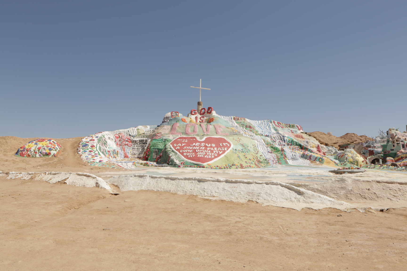 salvation-mountain.jpg