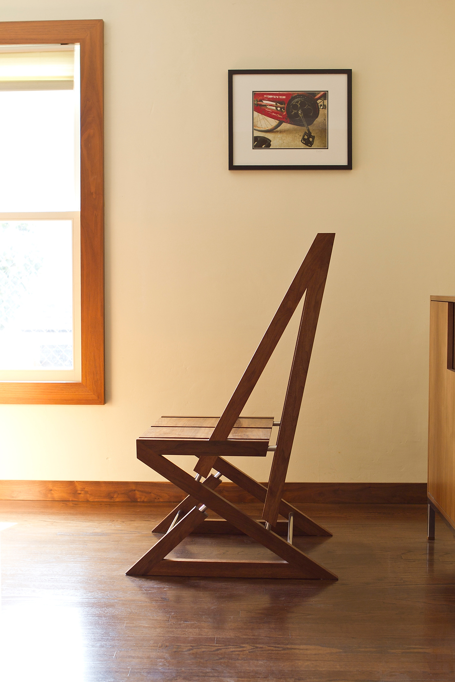 furniture-chair-thing-01.jpg