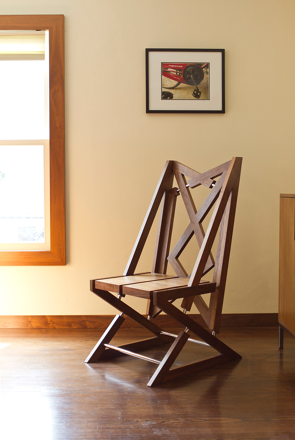 furniture-chair-thing-02.jpg