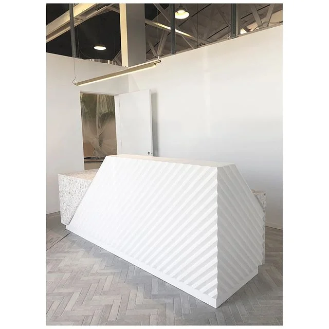 Busy week installing and exciting to finally see it all coming together.
Collaboration with @cover_arch
#millwork #customcabinetry #custommillwork #woodwork #installationday #woodworking #woodfabrication #woodinstallation