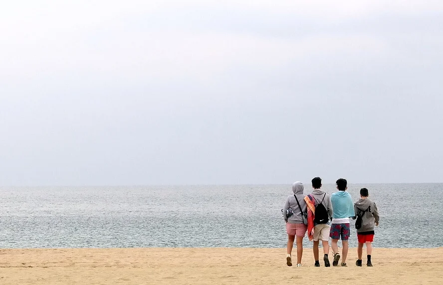 Barcelona i februari: det stora blå och det oändligt grå