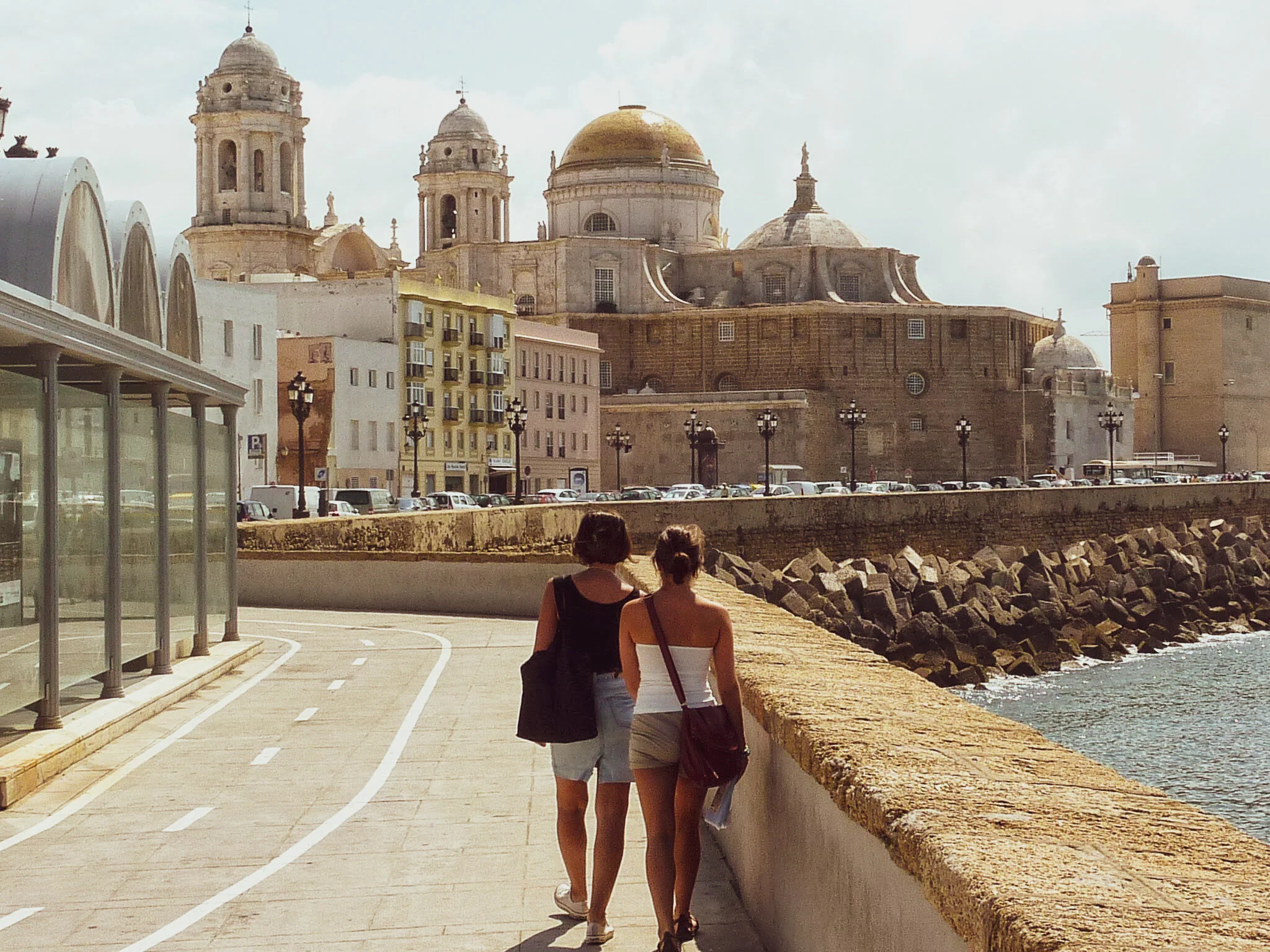cadiz-1.jpg