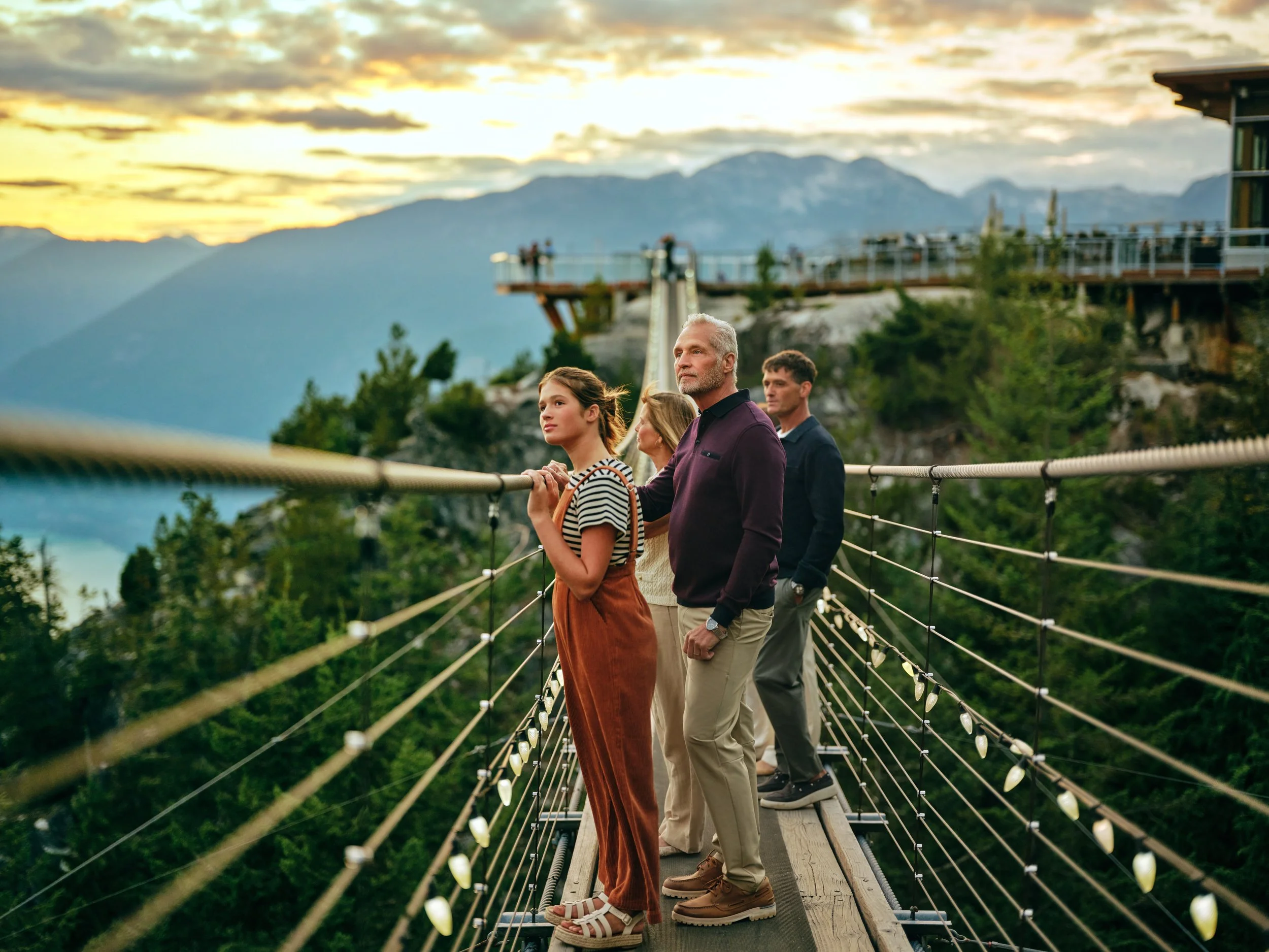 IG_Brand_12_Multi-Gen_Bridge_07768_v2.jpg
