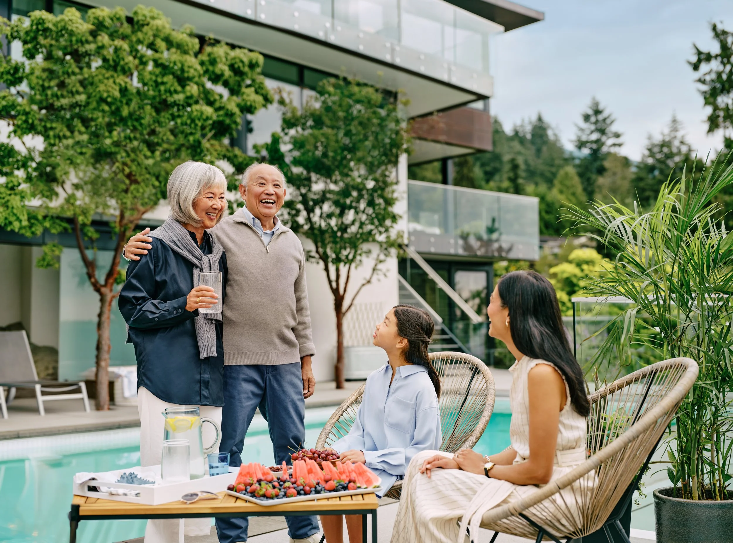 IG_Brand_01_AsianFam_Pool1_00216_v2.jpg